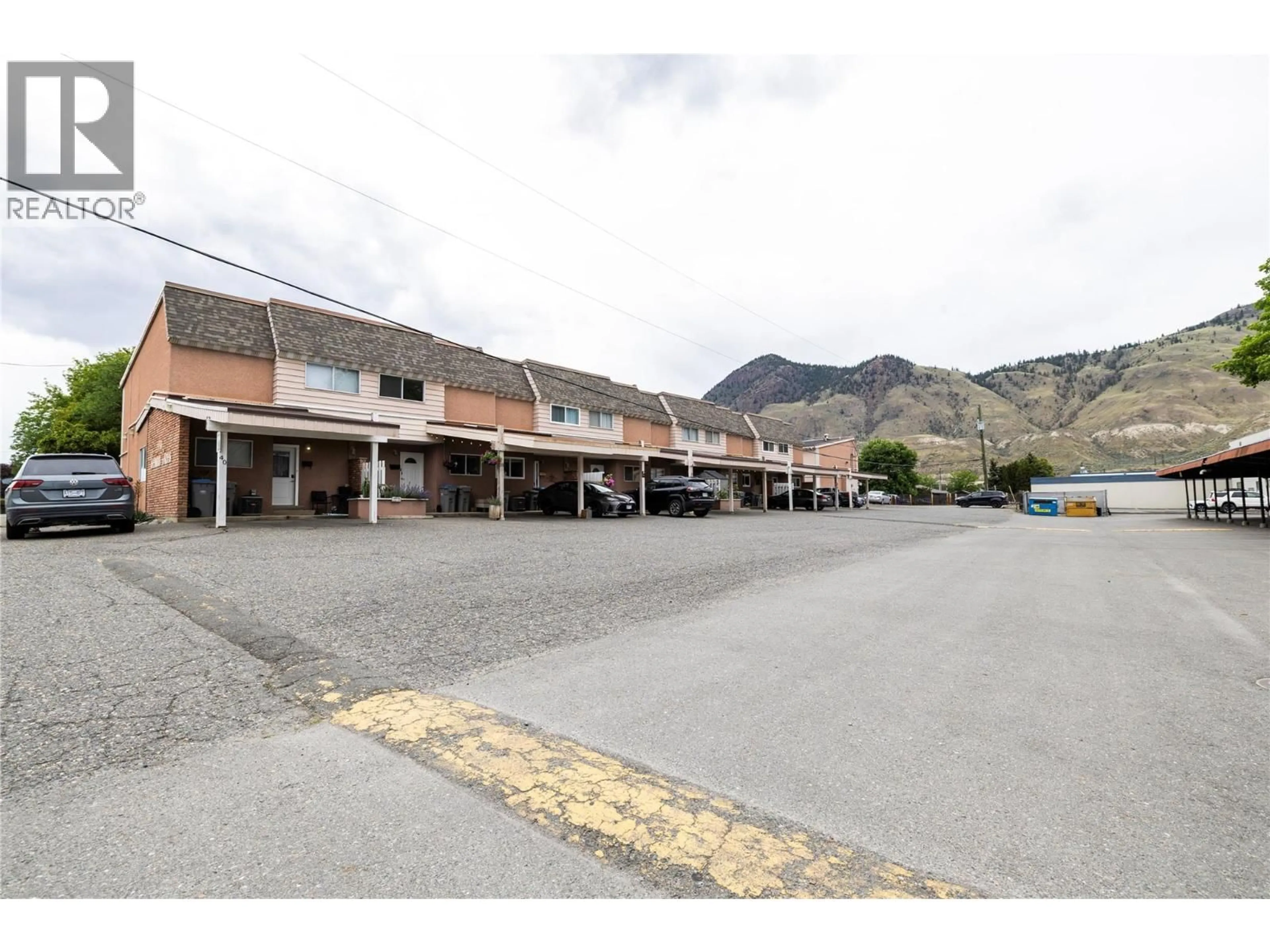 Parking for 39 - 1980 GLENWOOD DRIVE, Kamloops British Columbia V2C4G4