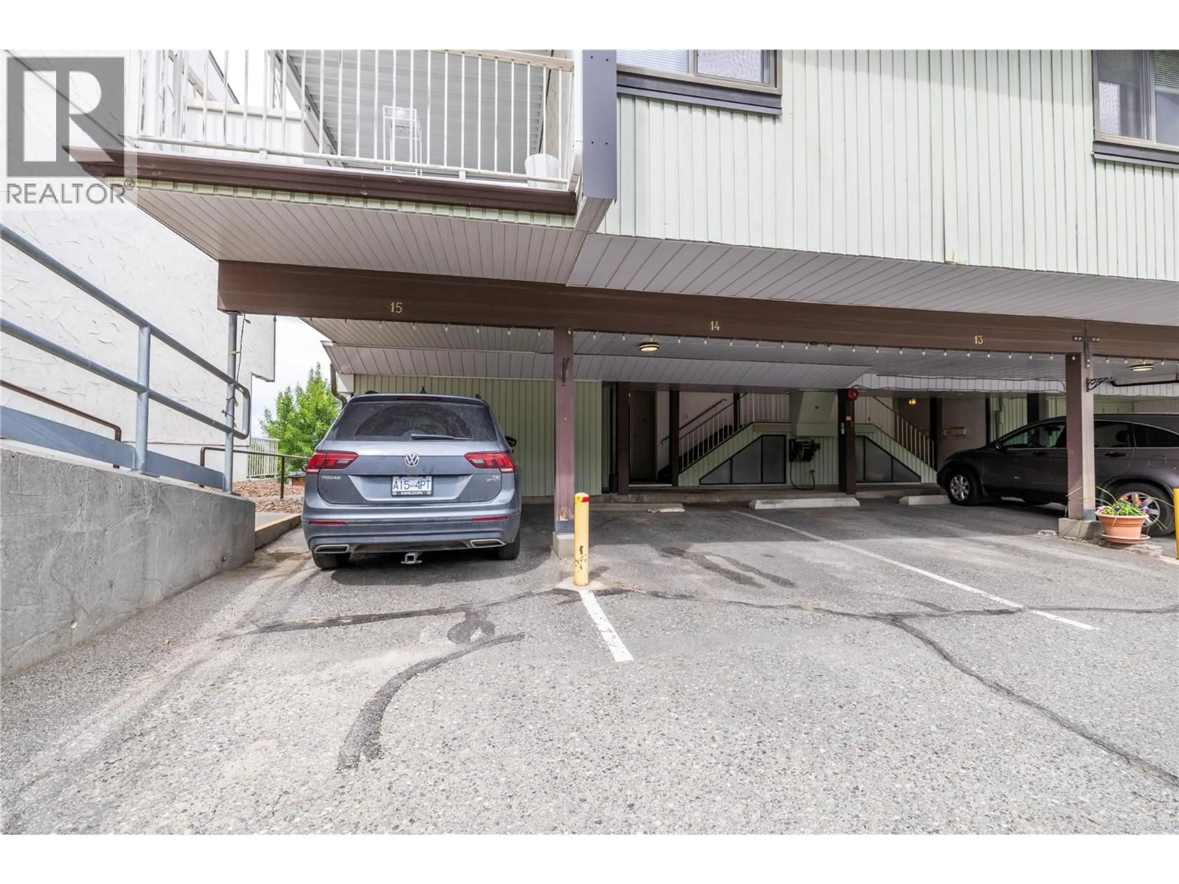 Parking for 15 - 137 MCGILL ROAD, Kamloops British Columbia V2C1L9