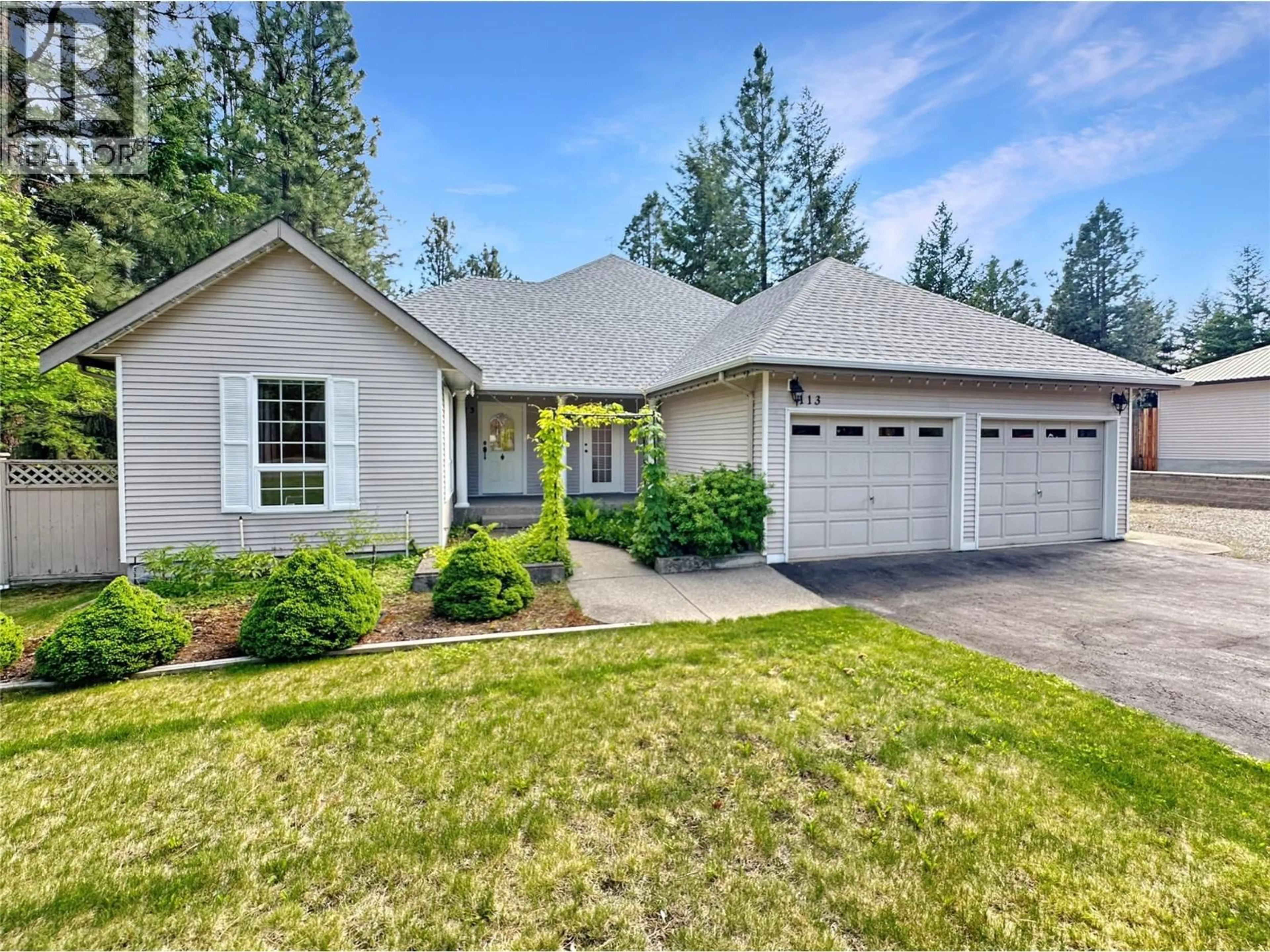 Home with vinyl exterior material, street for 113 DEERVIEW CRESCENT, Princeton British Columbia V0X1W0