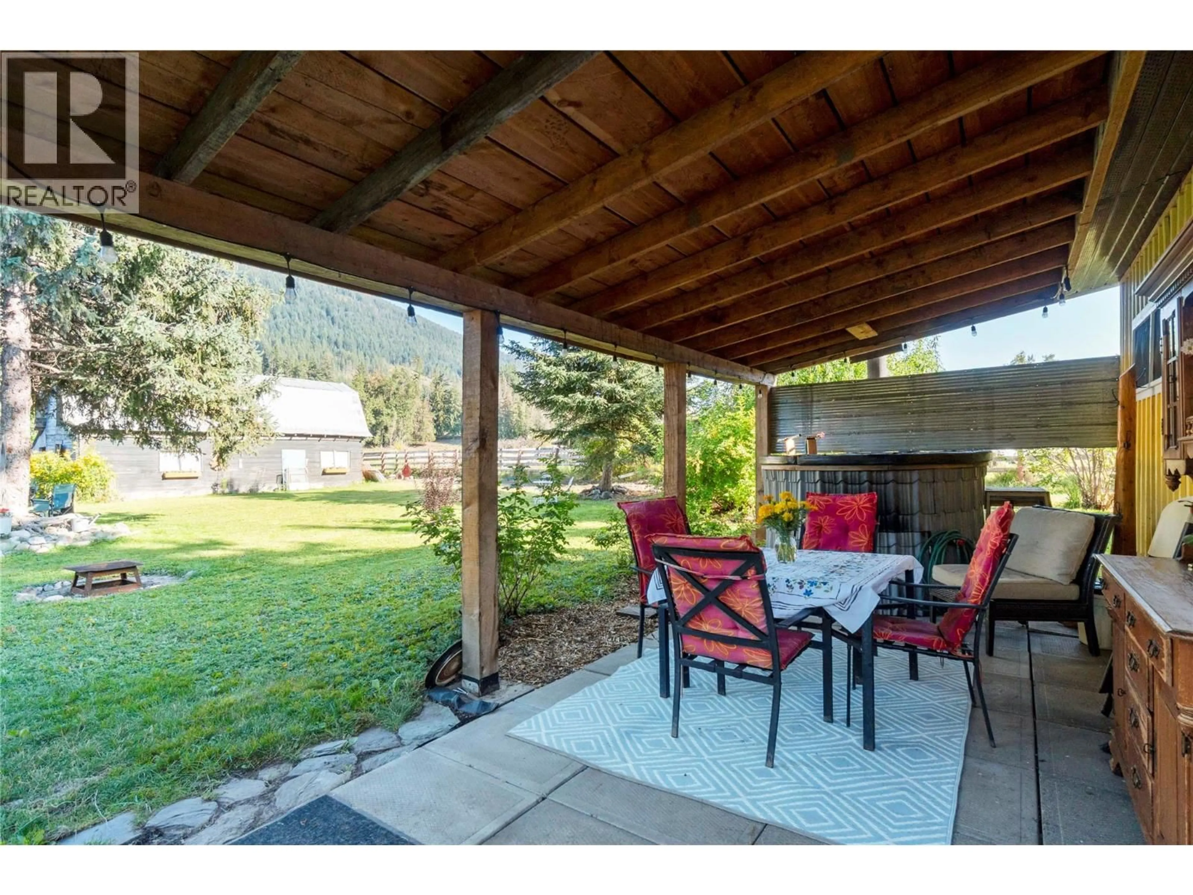 Patio, mountain view for 3590 50 STREET NORTHEAST, Salmon Arm British Columbia V1E1Y5
