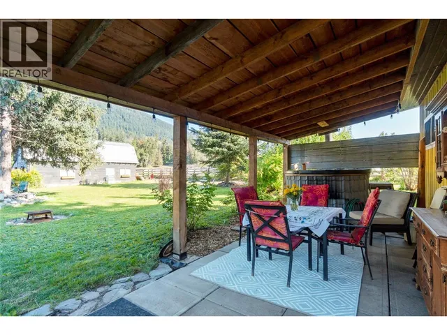 3590 50 STREET NORTHEAST, Salmon Arm 4