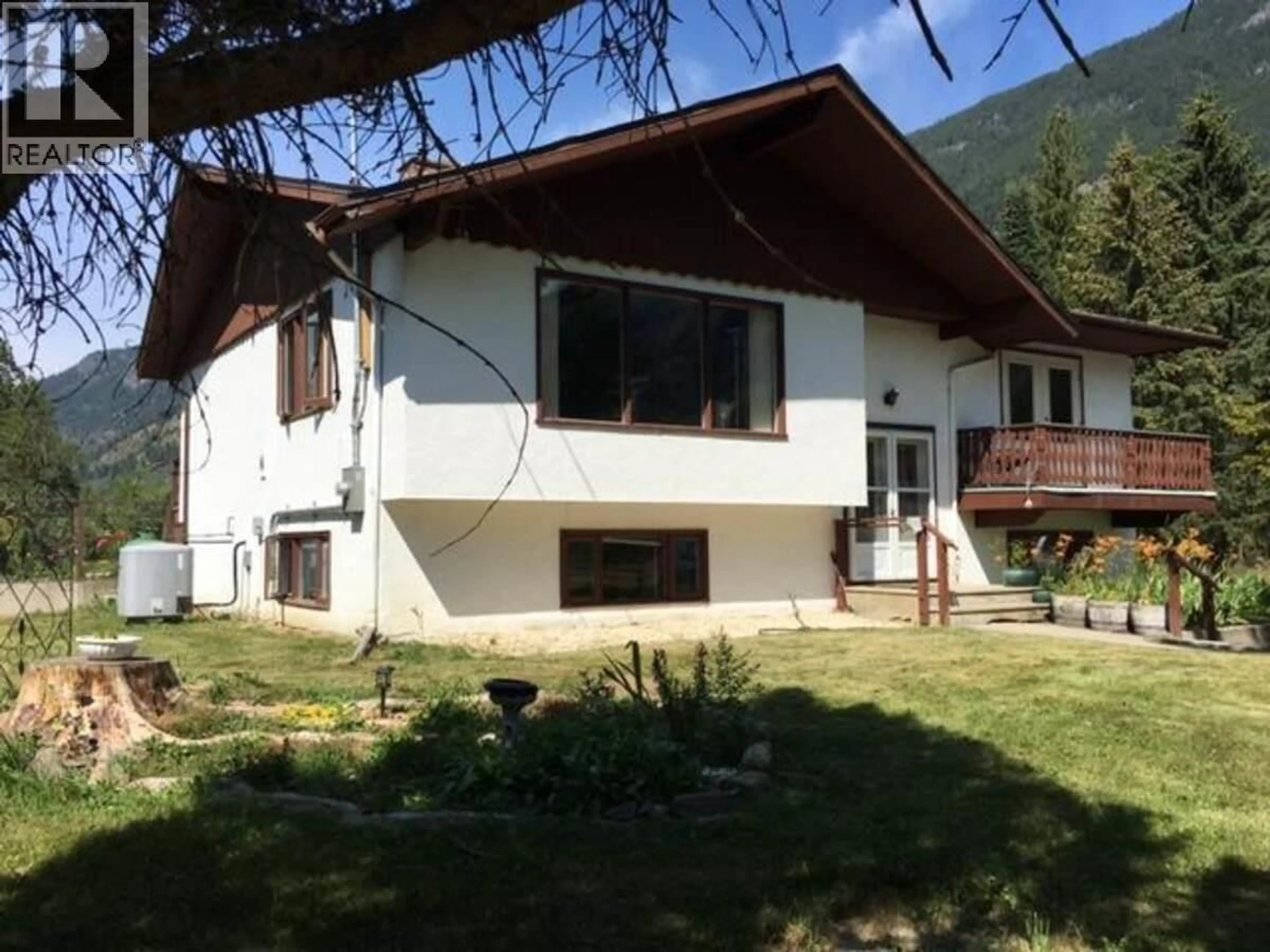 Unknown for 4856 32 STREET, Canyon British Columbia V0B1C1