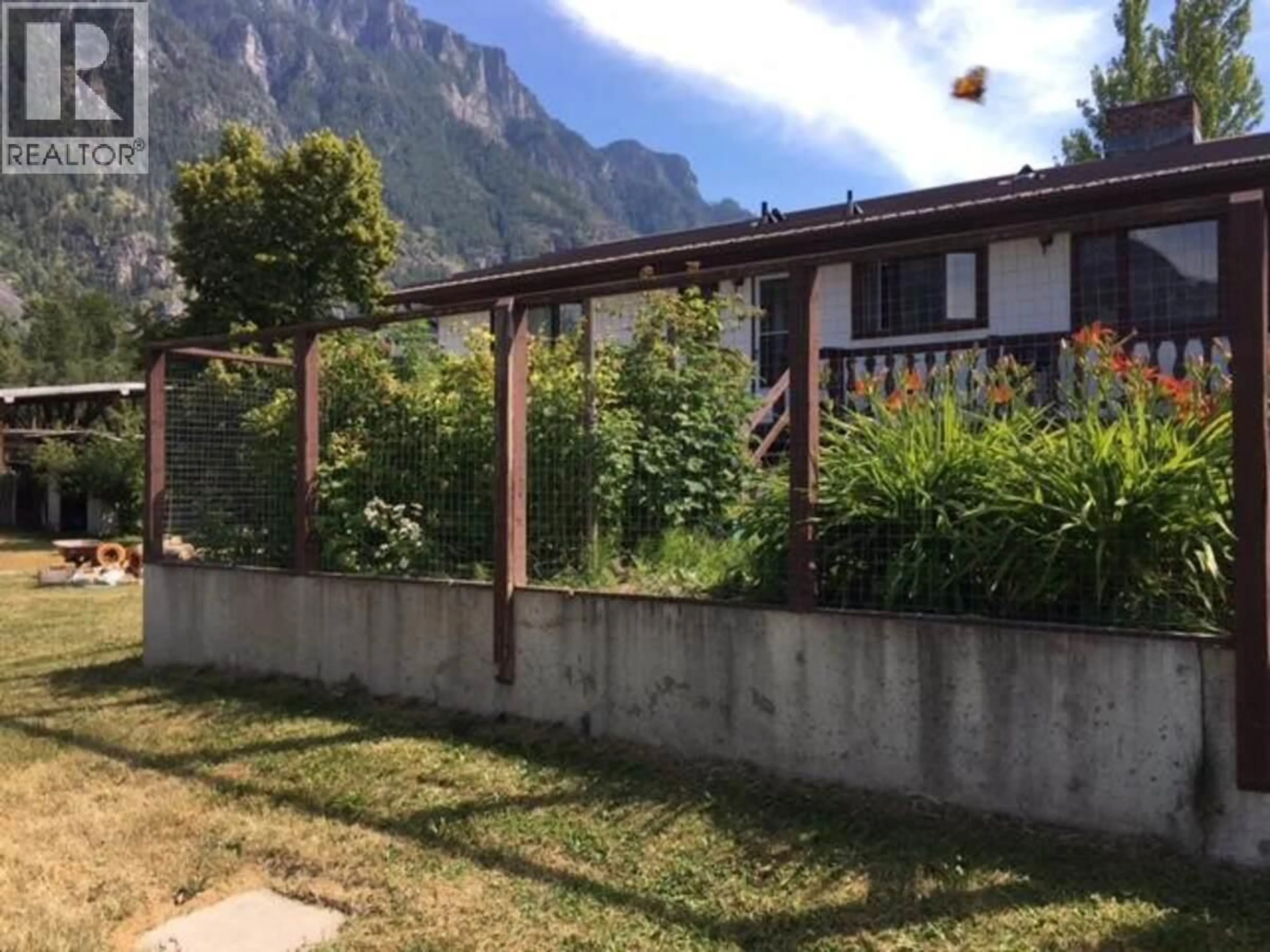Patio, mountain view for 4856 32 STREET, Canyon British Columbia V0B1C1