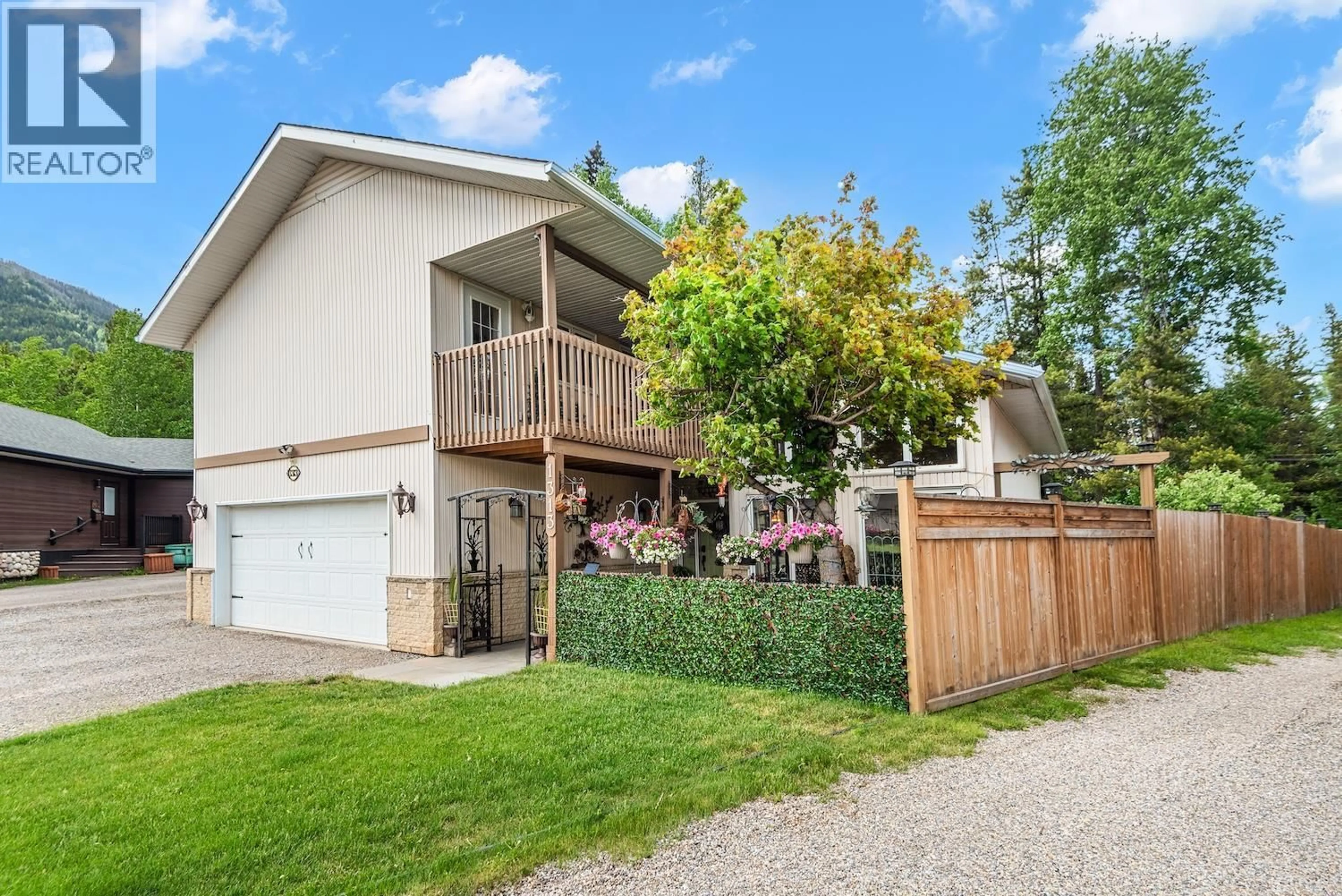 A pic from outside/outdoor area/front of a property/back of a property/a pic from drone, unknown for 1313 CYPRESS PLACE, Sparwood British Columbia V0B2G2