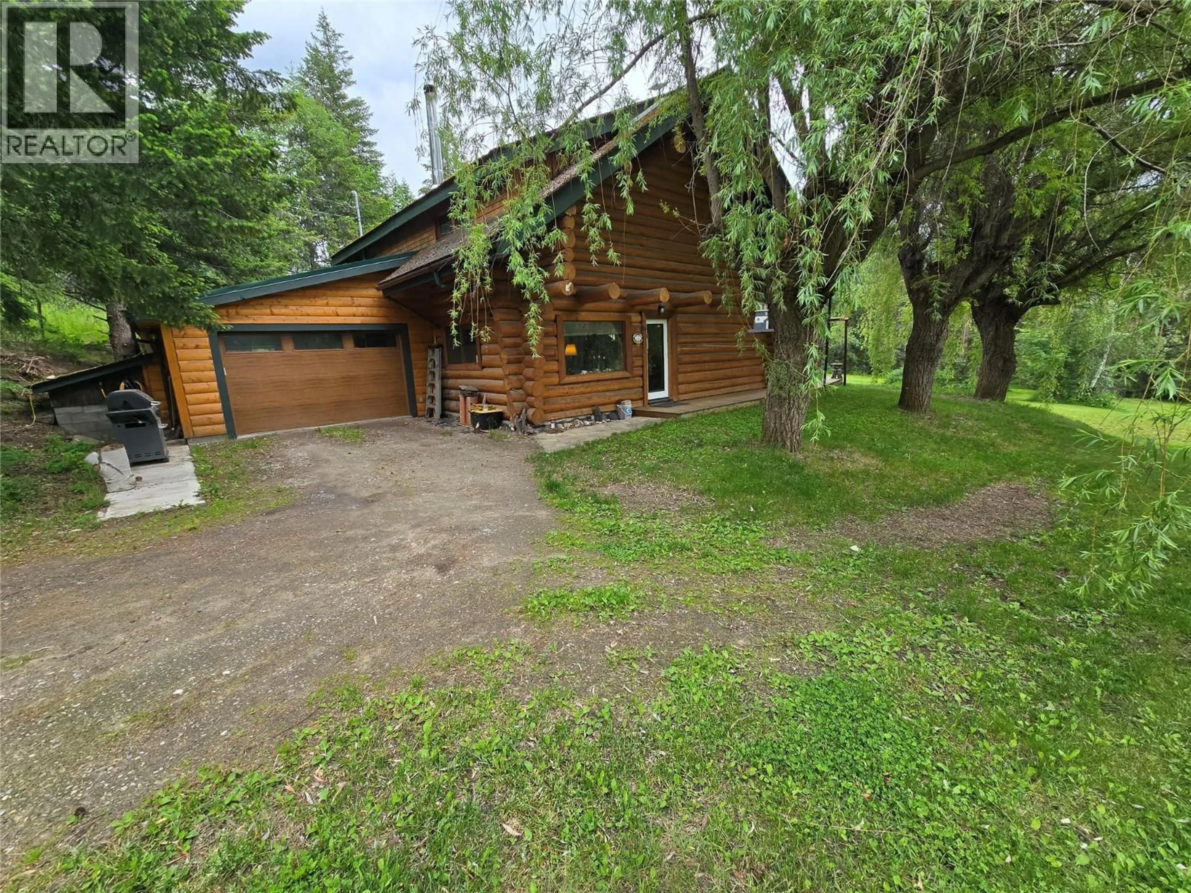 A pic from outside/outdoor area/front of a property/back of a property/a pic from drone, forest/trees view for 2492 LLOYD ROAD, Clearwater British Columbia V0E3A0