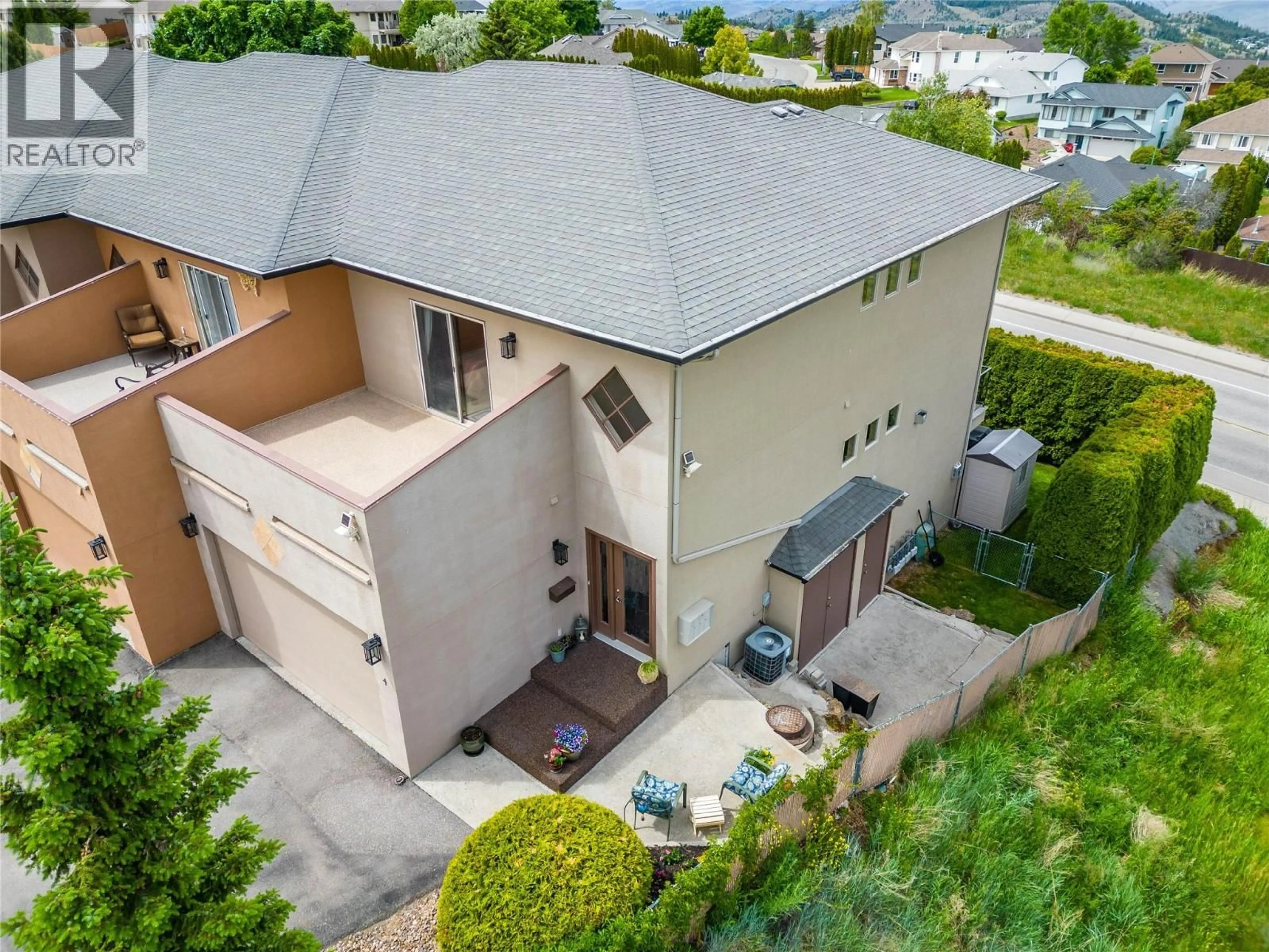A pic from outside/outdoor area/front of a property/back of a property/a pic from drone, unknown for 4 - 776 DUNROBIN DRIVE, Kamloops British Columbia V1S1X3