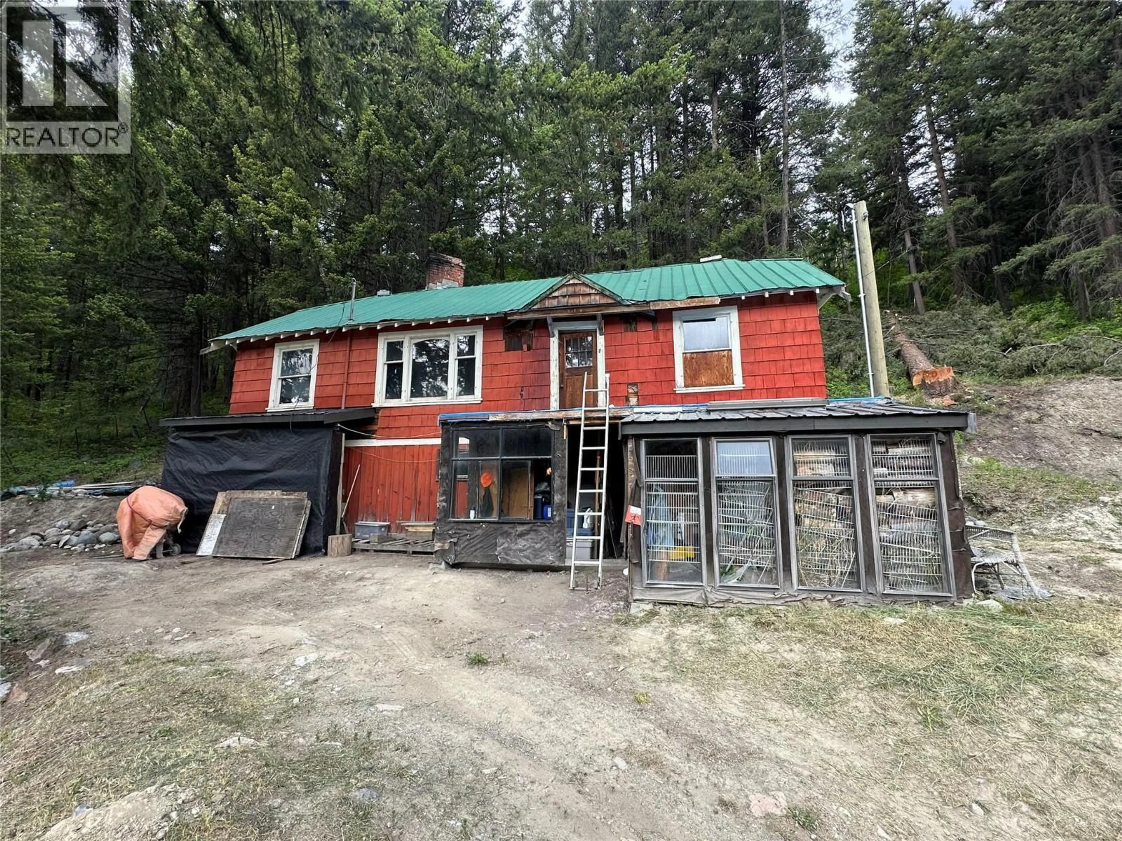 Shed for 352 MARMOT CRESCENT, Bralorne British Columbia V0K1P0