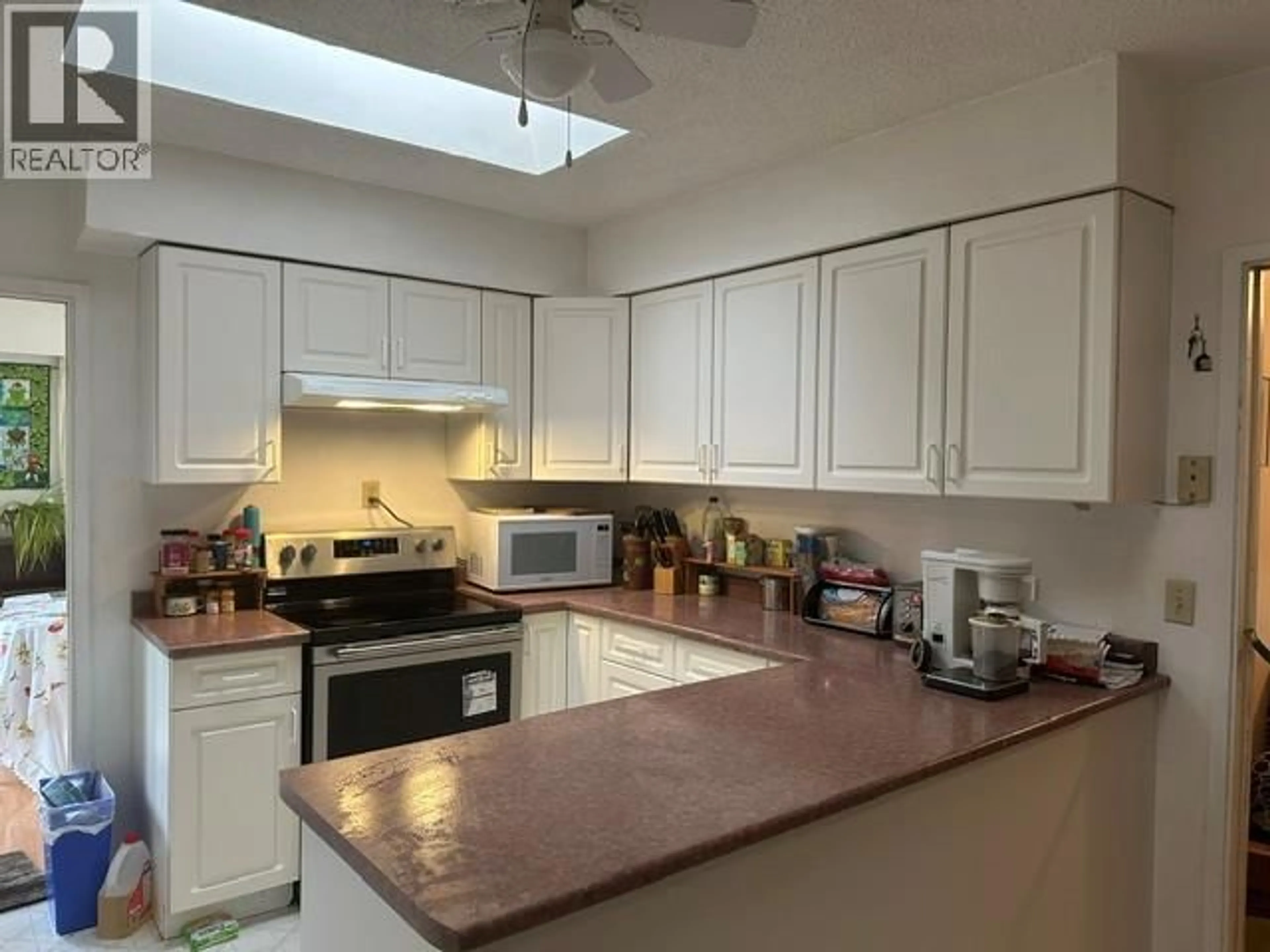 Standard kitchen, unknown for 1951 GREAVES AVENUE, Merritt British Columbia V1K1J3