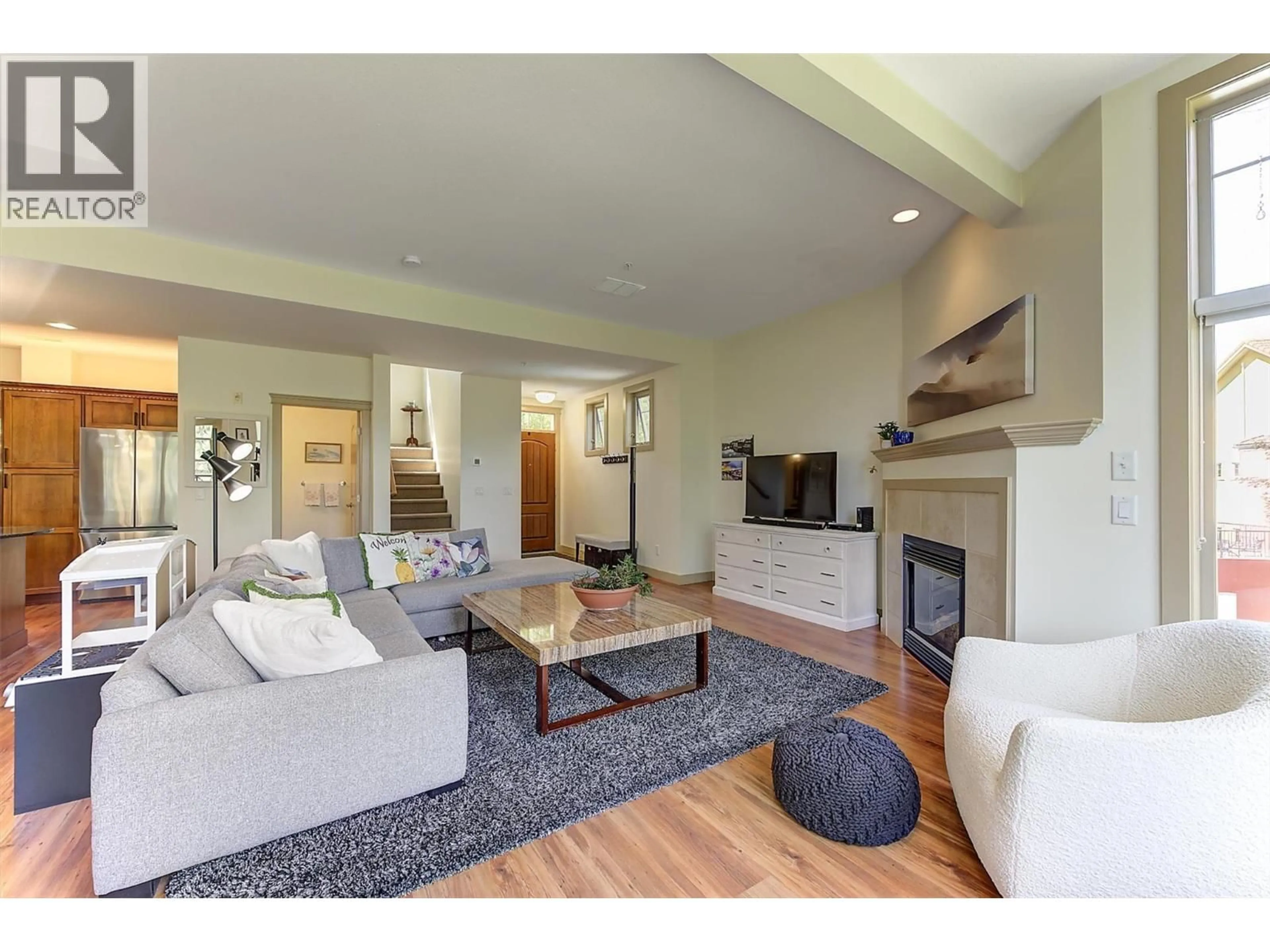 Living room with furniture, unknown for 206 - 1795 COUNTRY CLUB ROAD, Kelowna British Columbia V1V2V9