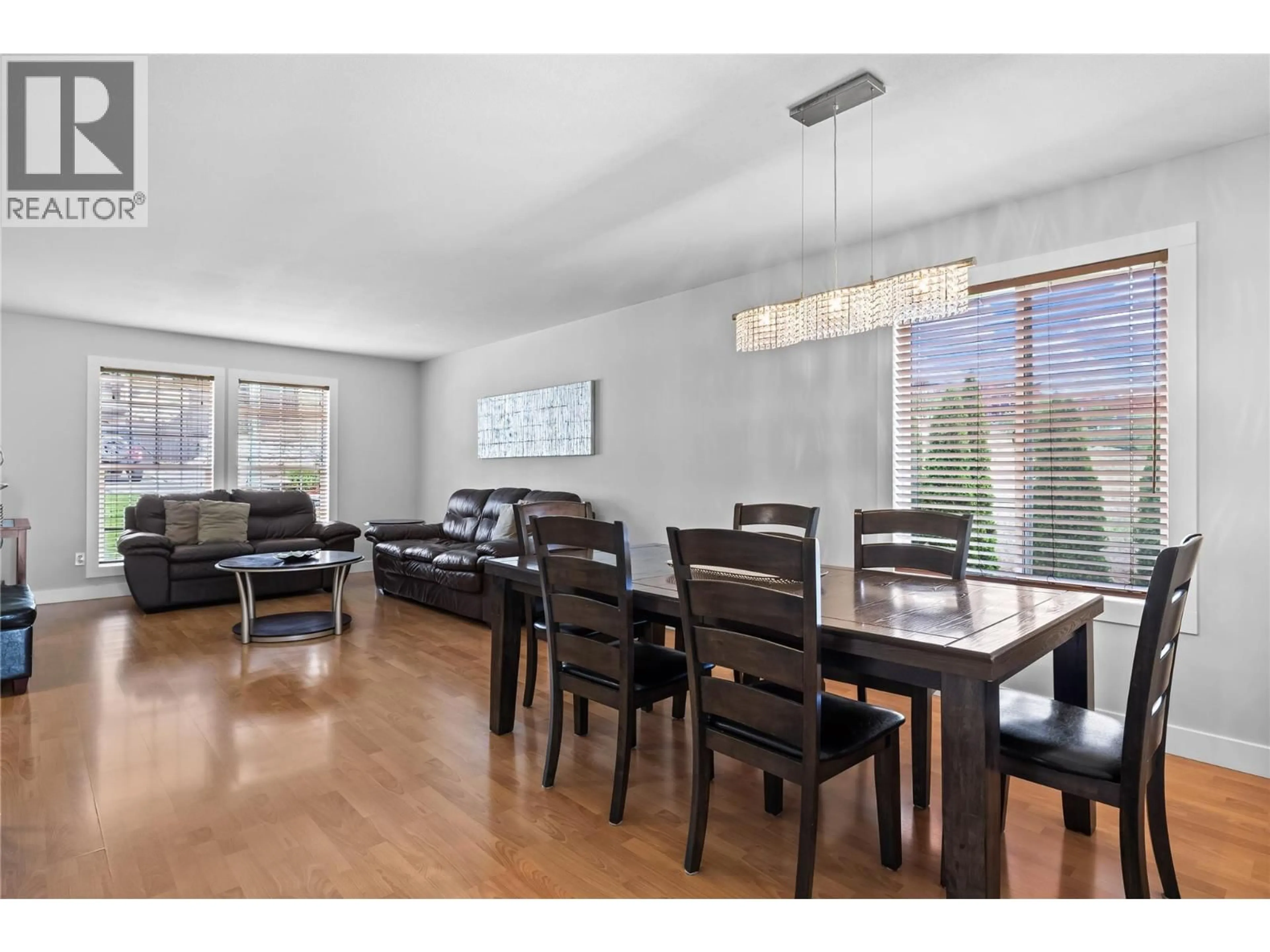 Dining room, wood/laminate floor for 1132 - 2440 OLD OKANAGAN HIGHWAY, Westbank British Columbia V4T1X6