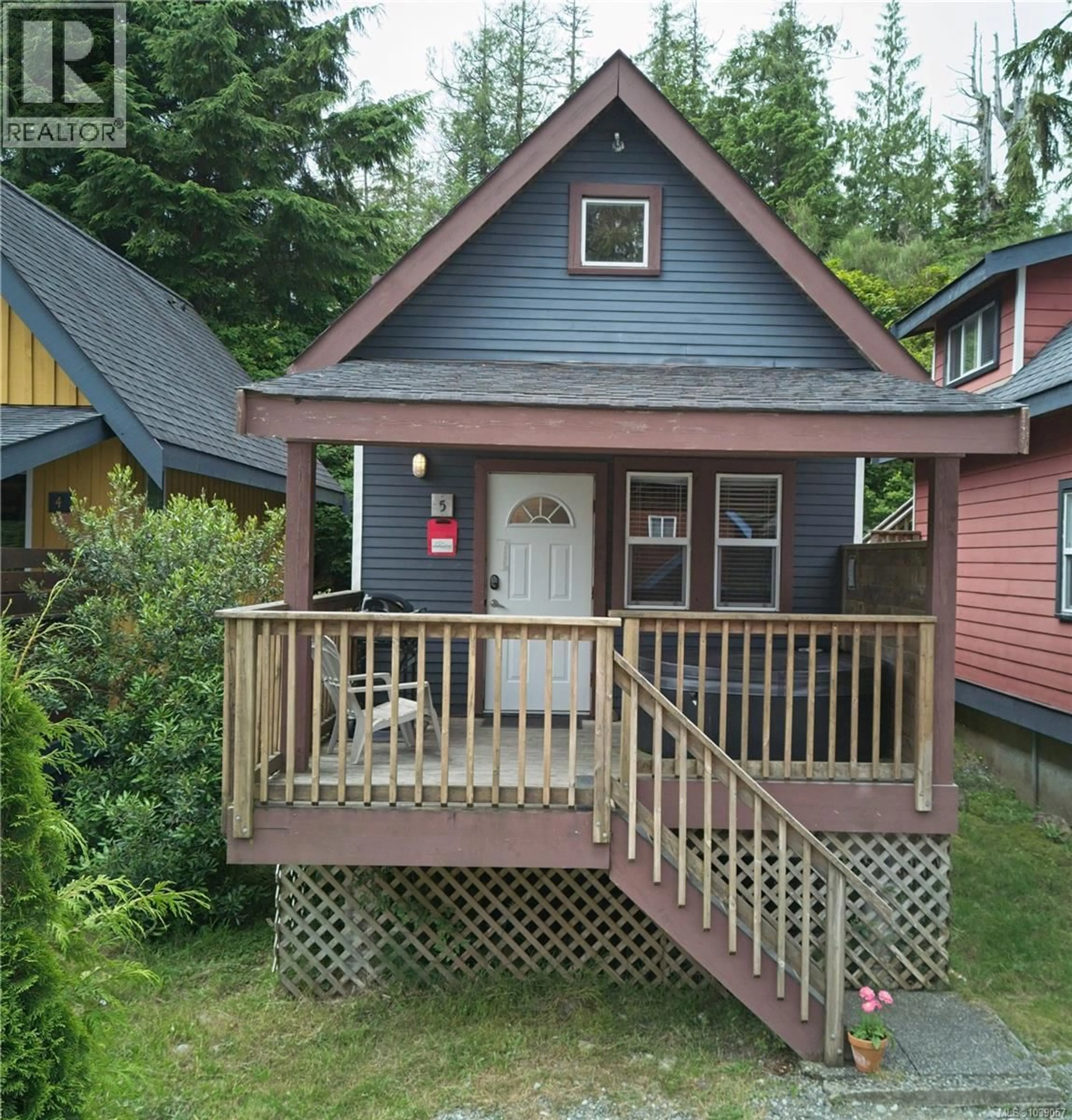 Unknown for 5 - 1028 TYEE TERRACE, Ucluelet British Columbia V0R3A0