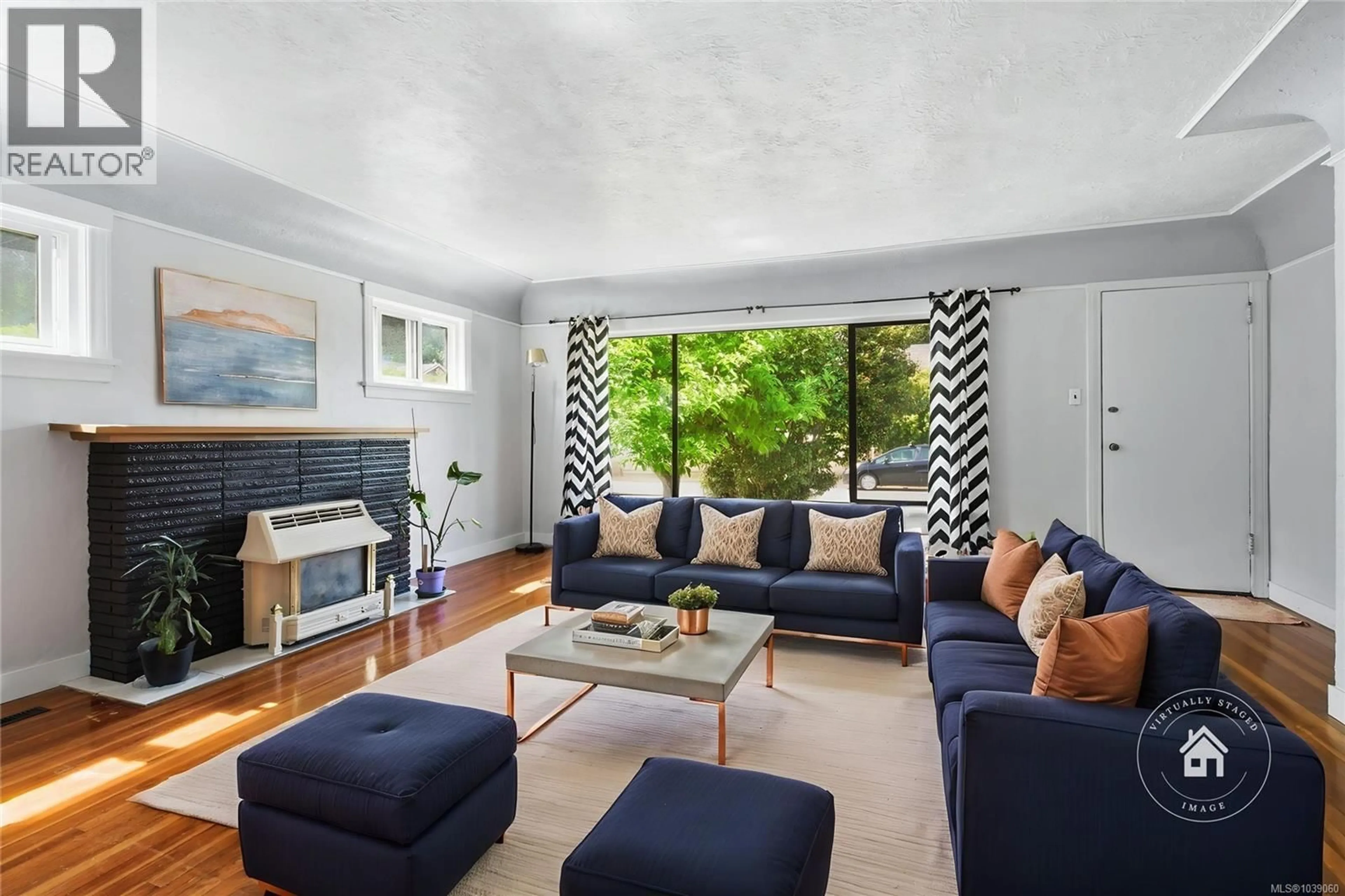 Living room with furniture, unknown for 423 HAMBROOK STREET, Ladysmith British Columbia V9G1A9
