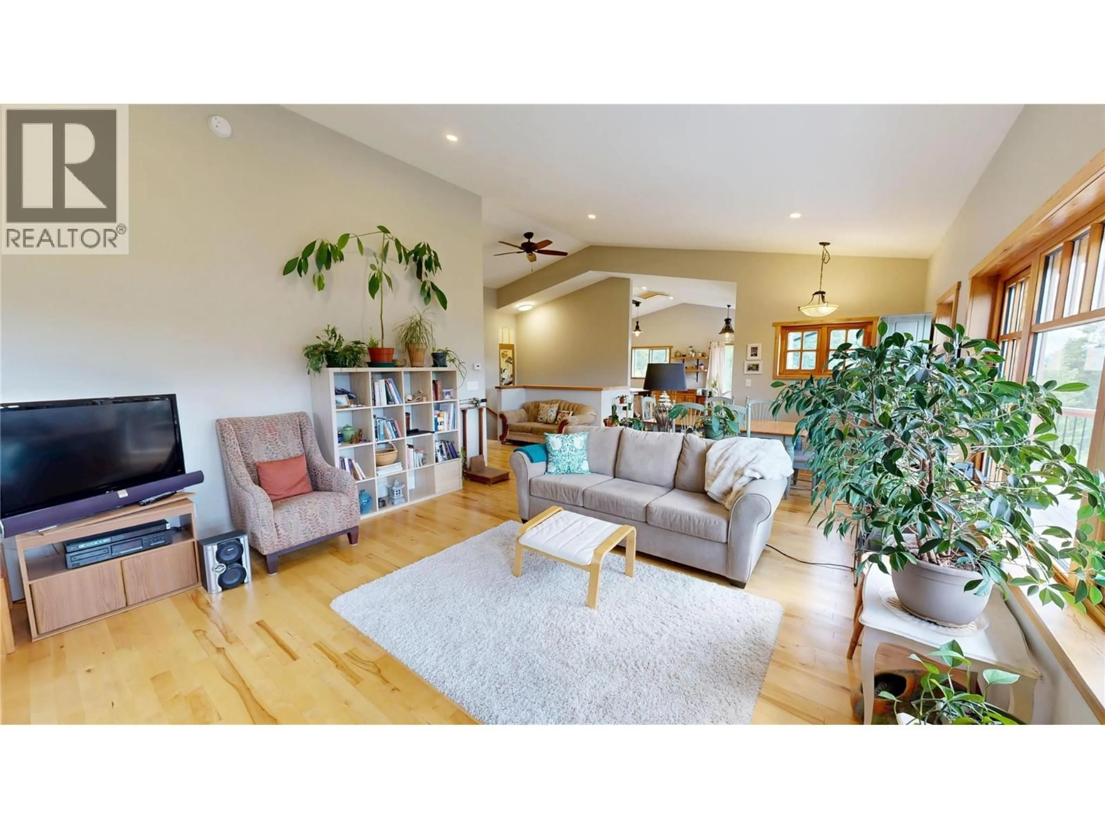 Living room with furniture, wood/laminate floor for 2660 95 HIGHWAY, Brisco British Columbia V0A1B0