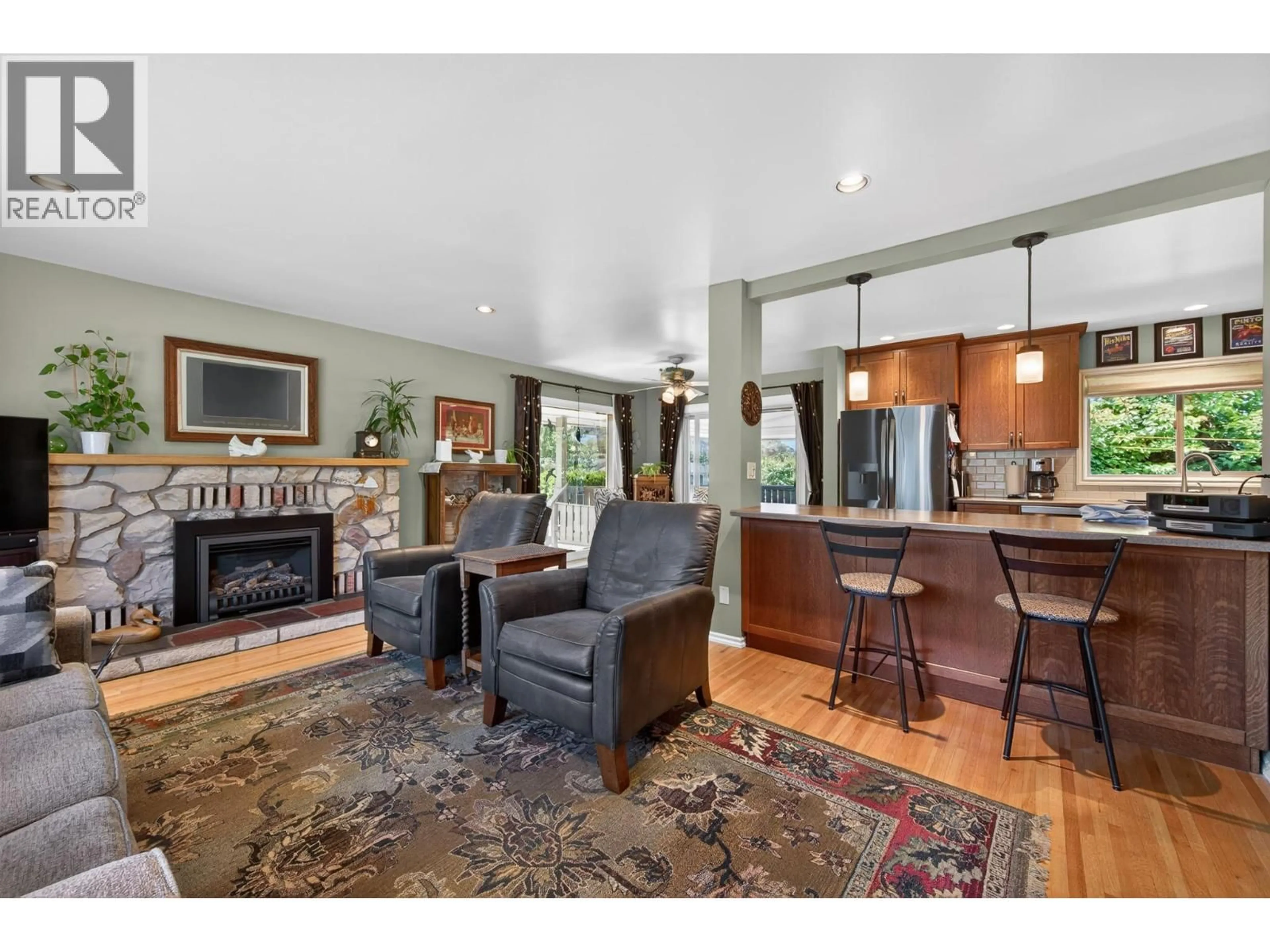 Open concept kitchen, unknown for 237 SCHUBERT DRIVE, Kamloops British Columbia V2B2E1