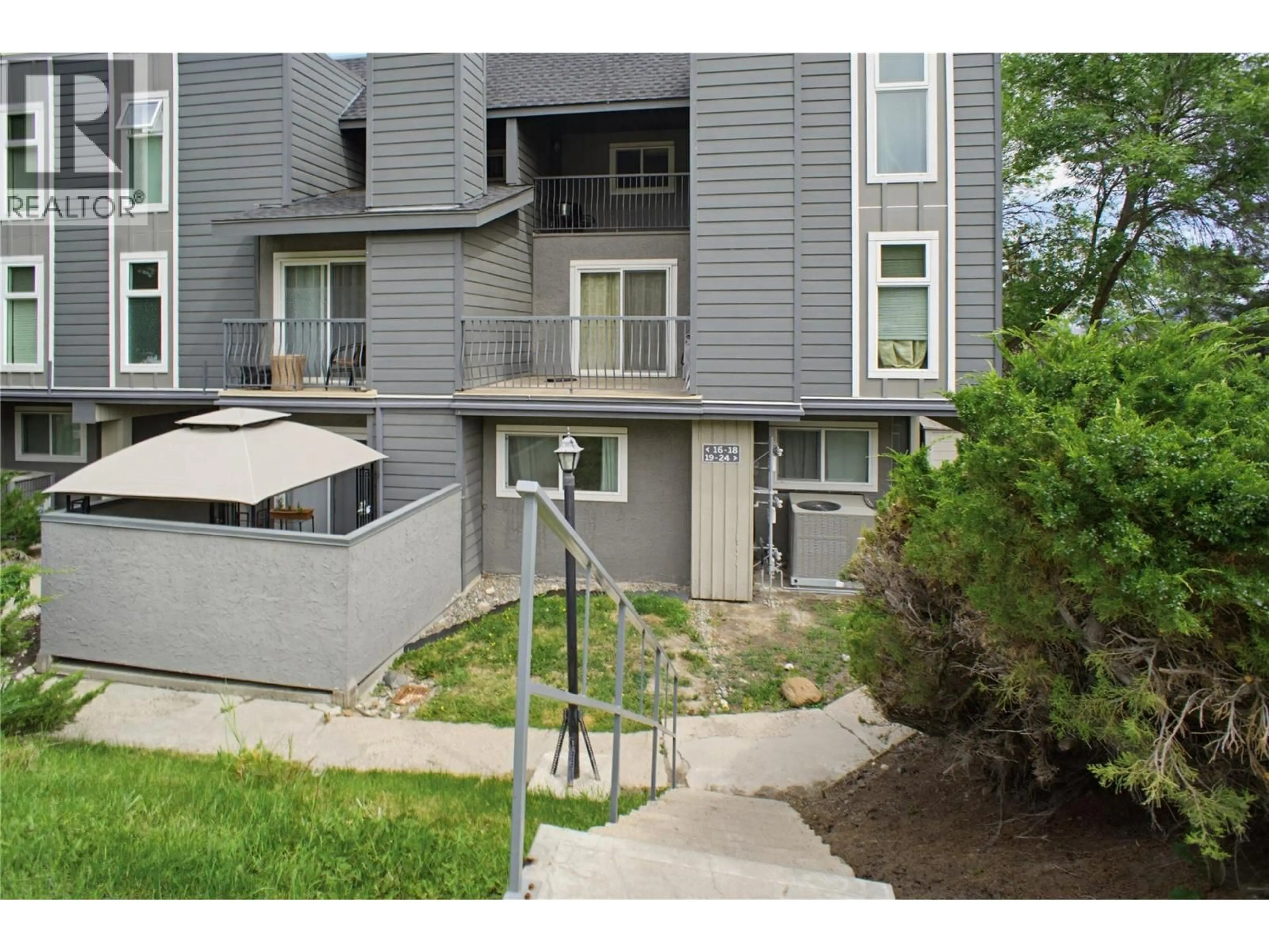 Patio, street for 20 - 1221 HUGH ALLAN DRIVE, Kamloops British Columbia V1S1M7