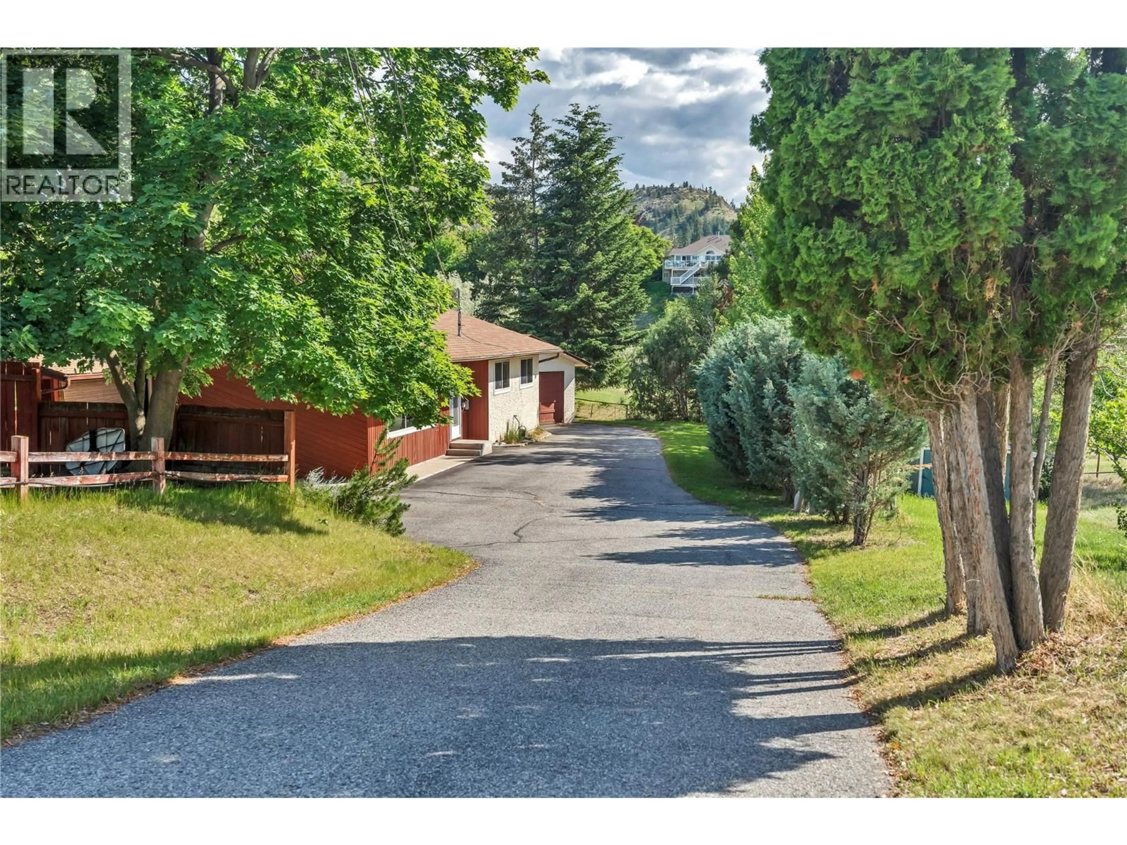A pic from outside/outdoor area/front of a property/back of a property/a pic from drone, street for 152 ARLAYNE ROAD, Kaleden British Columbia V0H1K0