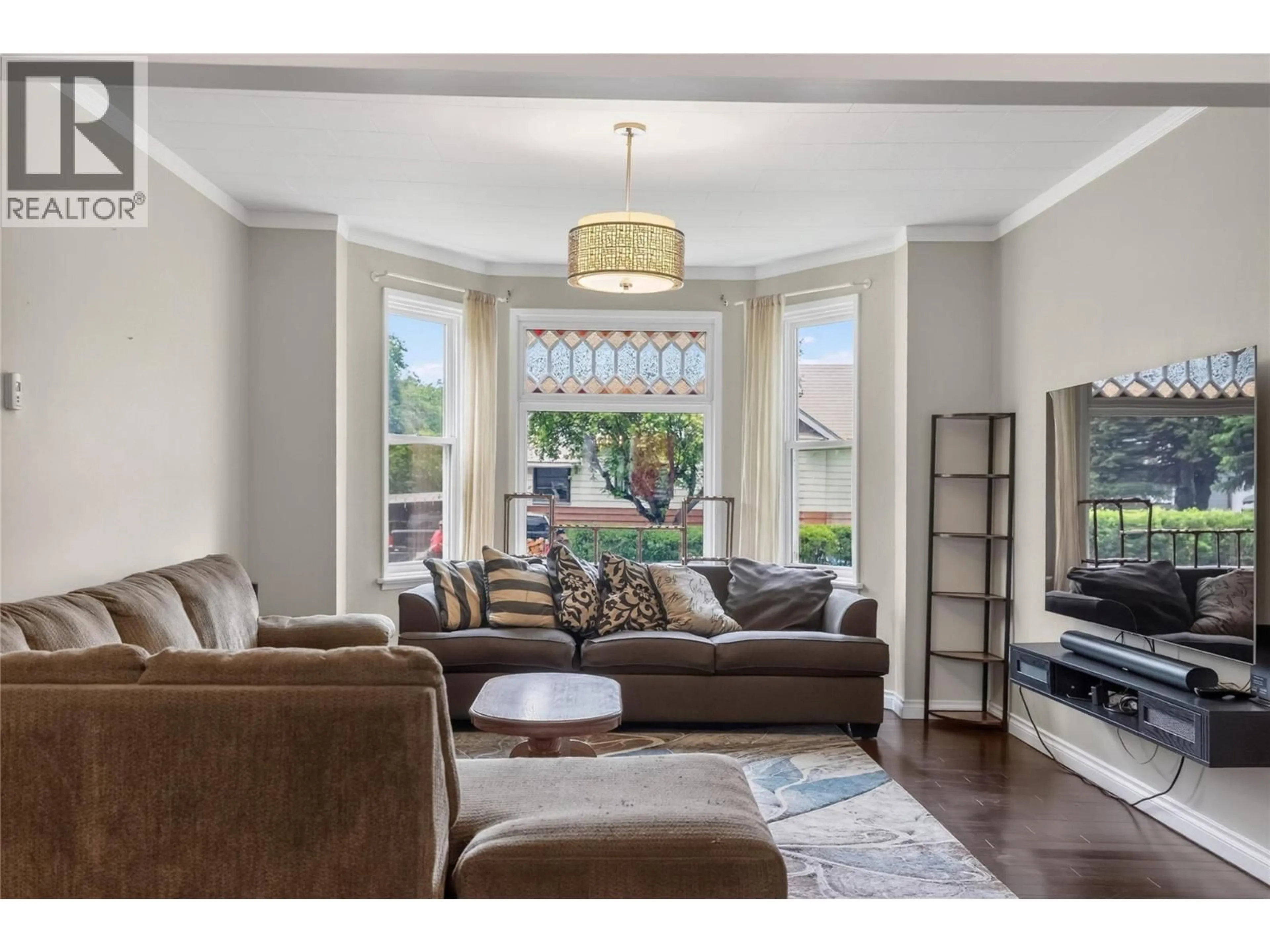 Living room with furniture, unknown for 391 6TH AVENUE, Fernie British Columbia V0B1M0
