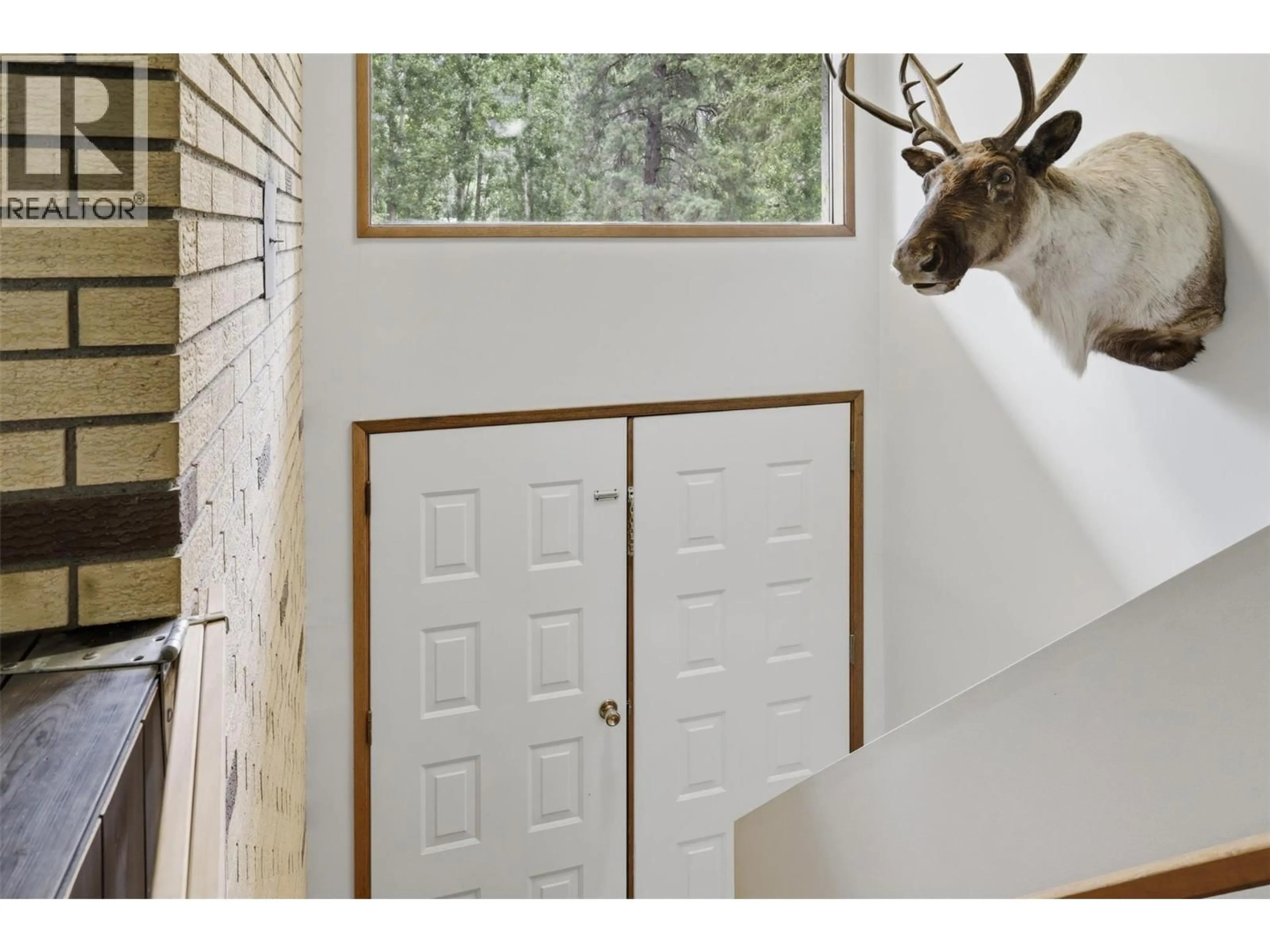 Indoor entryway for 216 MCLURE FERRY ROAD, McLure British Columbia V0E1E0