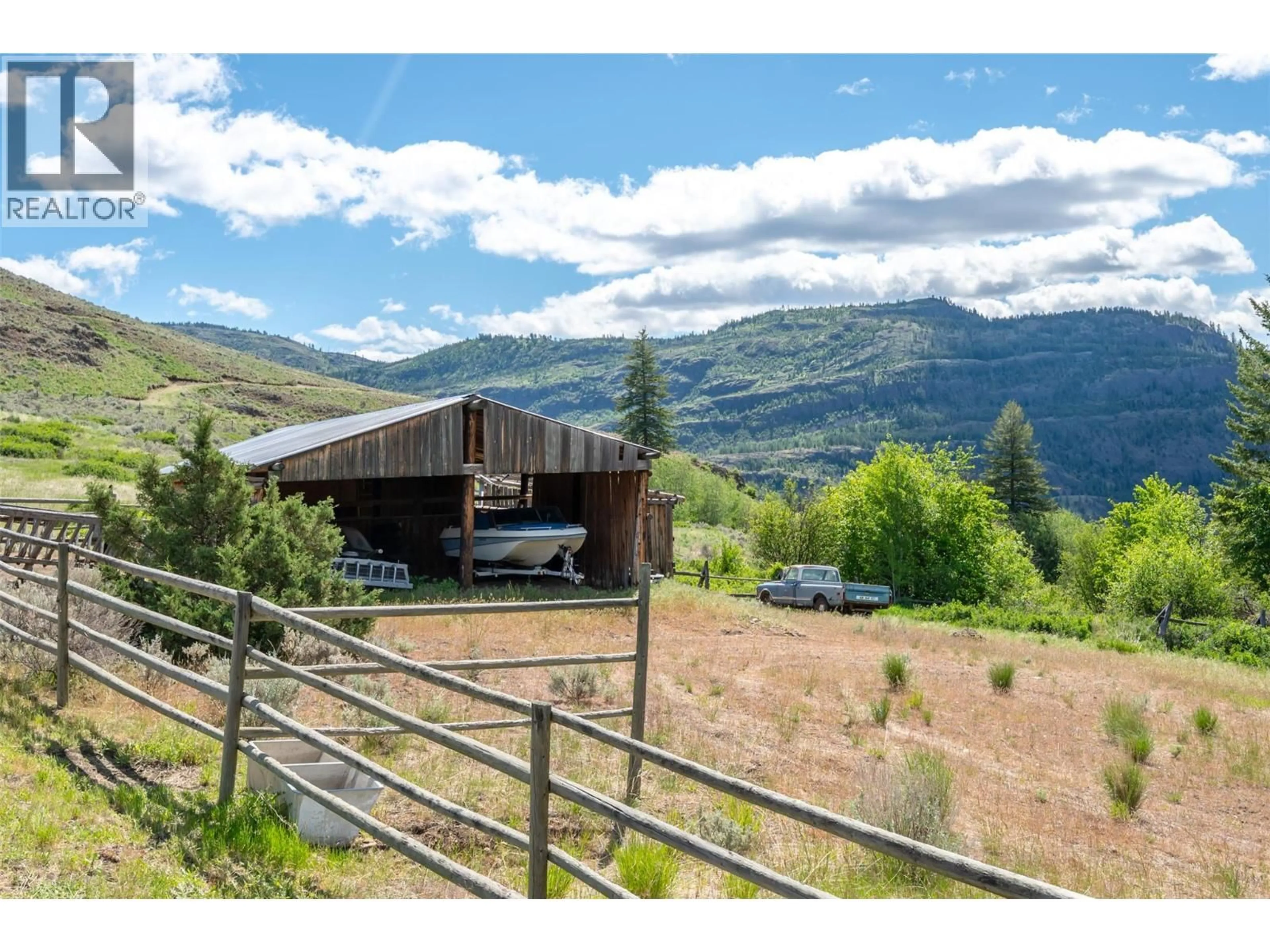 A pic from outside/outdoor area/front of a property/back of a property/a pic from drone, mountain view for 875 SHEEP CREEK ROAD, Kaleden British Columbia V0H1K0