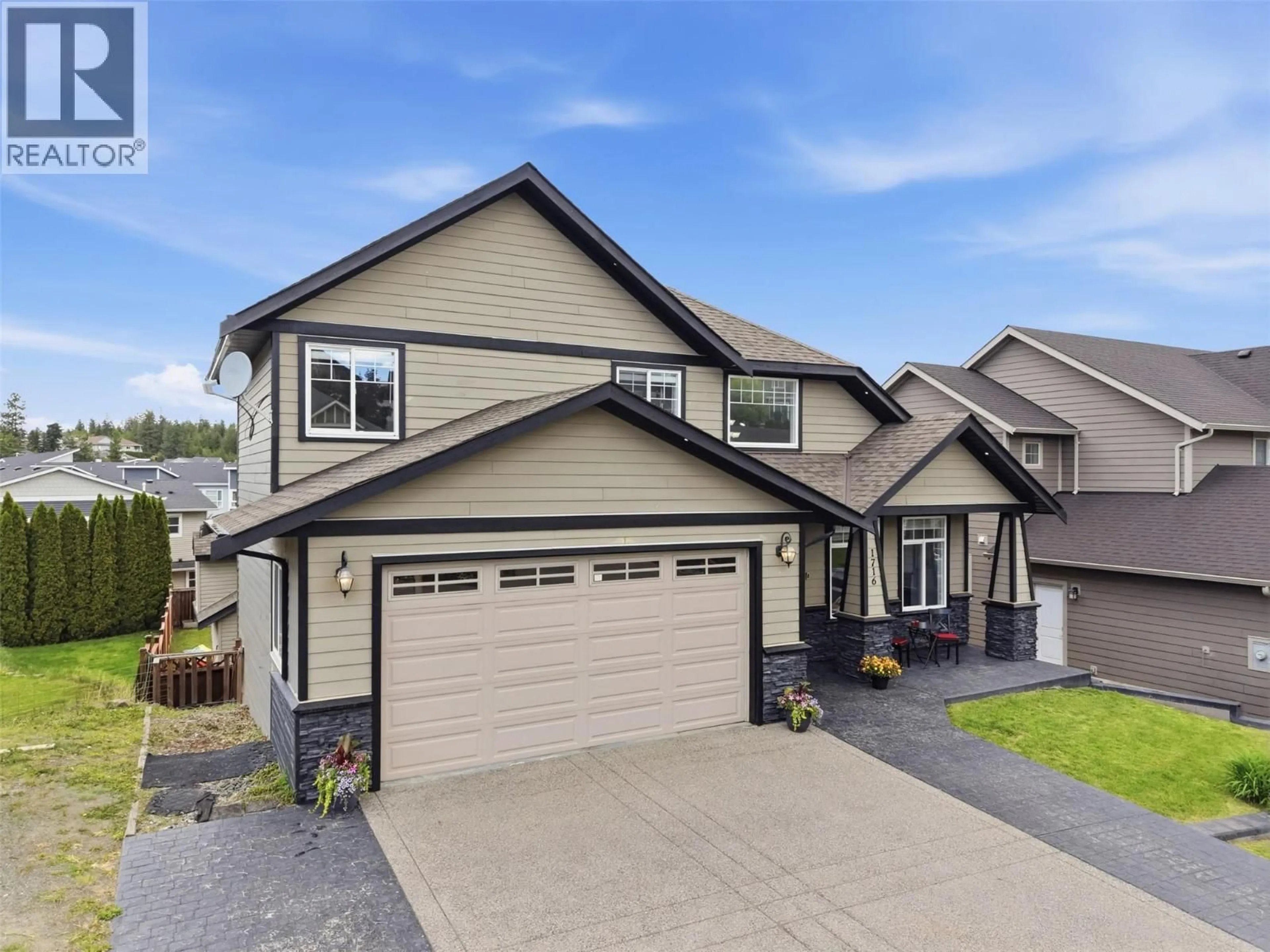 Home with vinyl exterior material, street for 1716 FOXTAIL DRIVE, Kamloops British Columbia V1S0B1