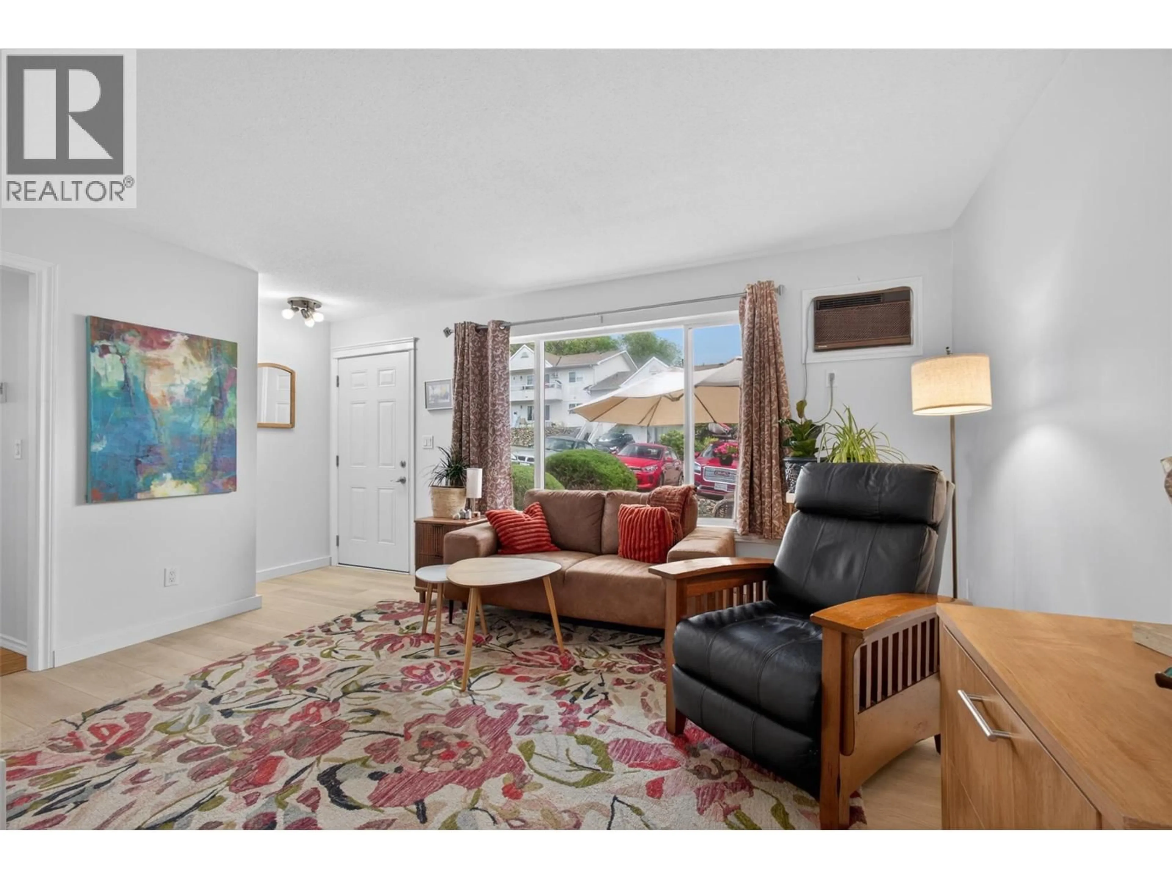 Living room with furniture, unknown for 115 - 505 BROWNE ROAD, Vernon British Columbia V1T7M2
