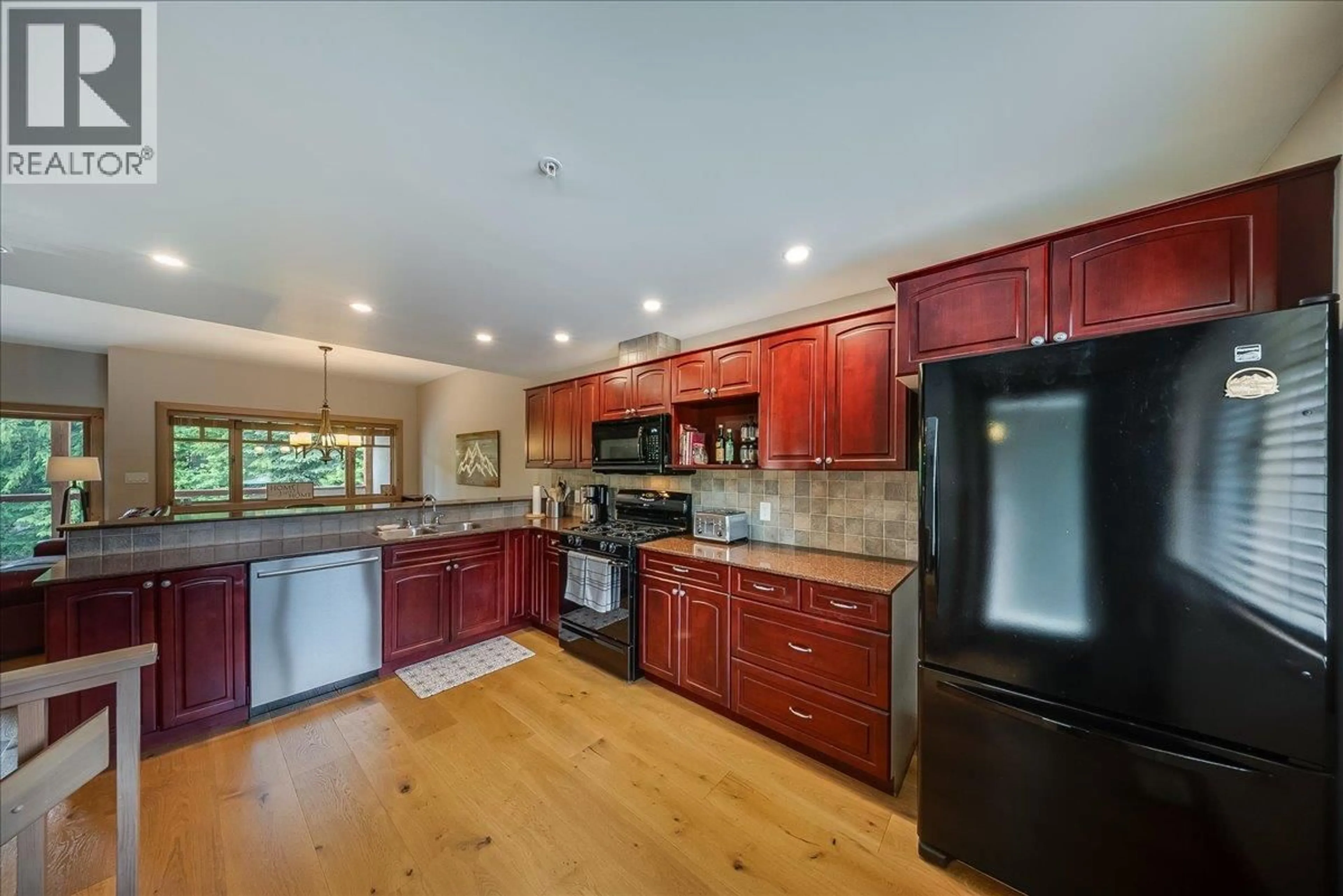 Open concept kitchen, unknown for D - 1003 MOUNTAIN VIEW ROAD, Rossland British Columbia V0G1Y0
