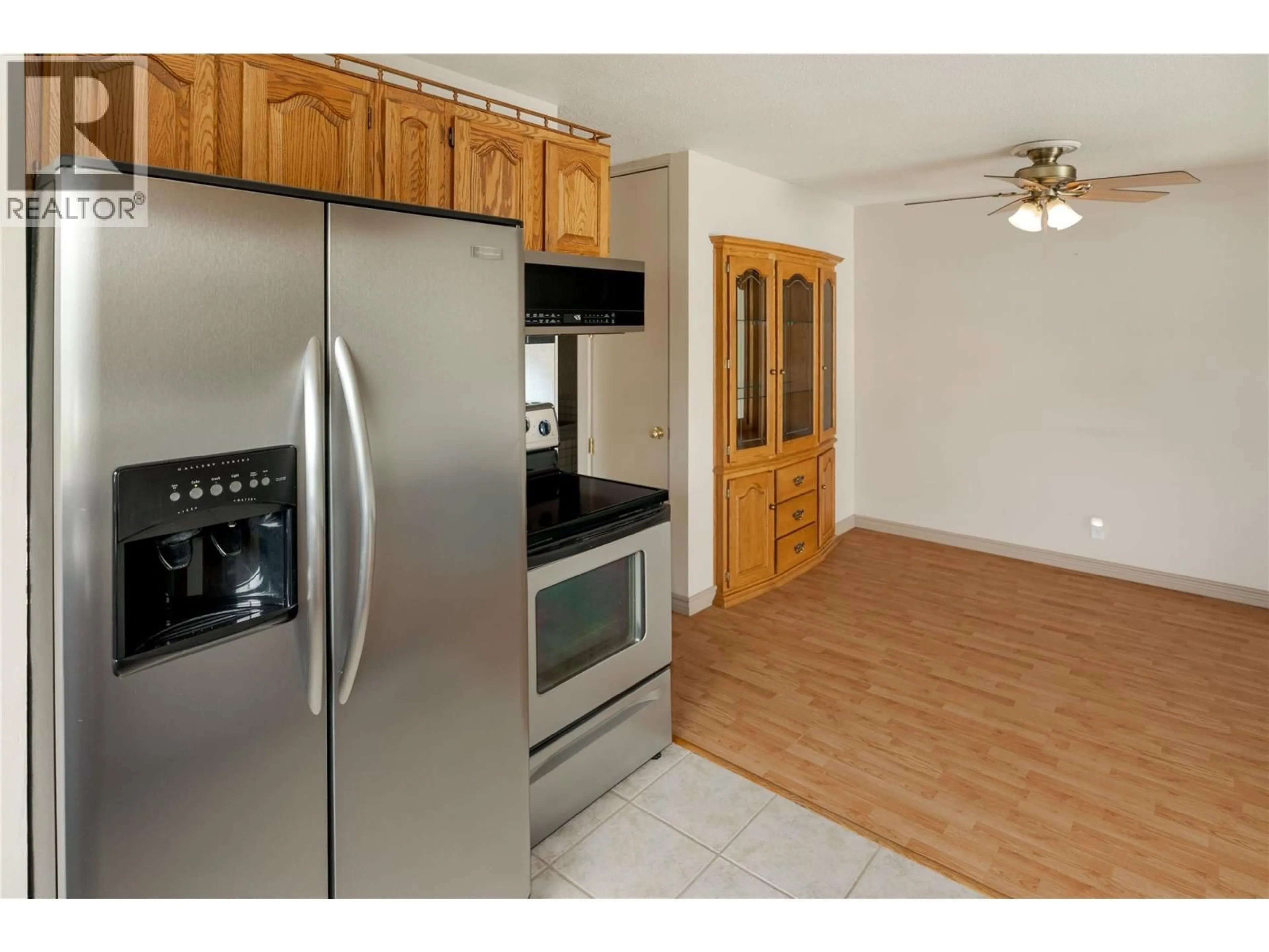 Standard kitchen, unknown for 702 HOLLYDELL ROAD, Kelowna British Columbia V1X1L5