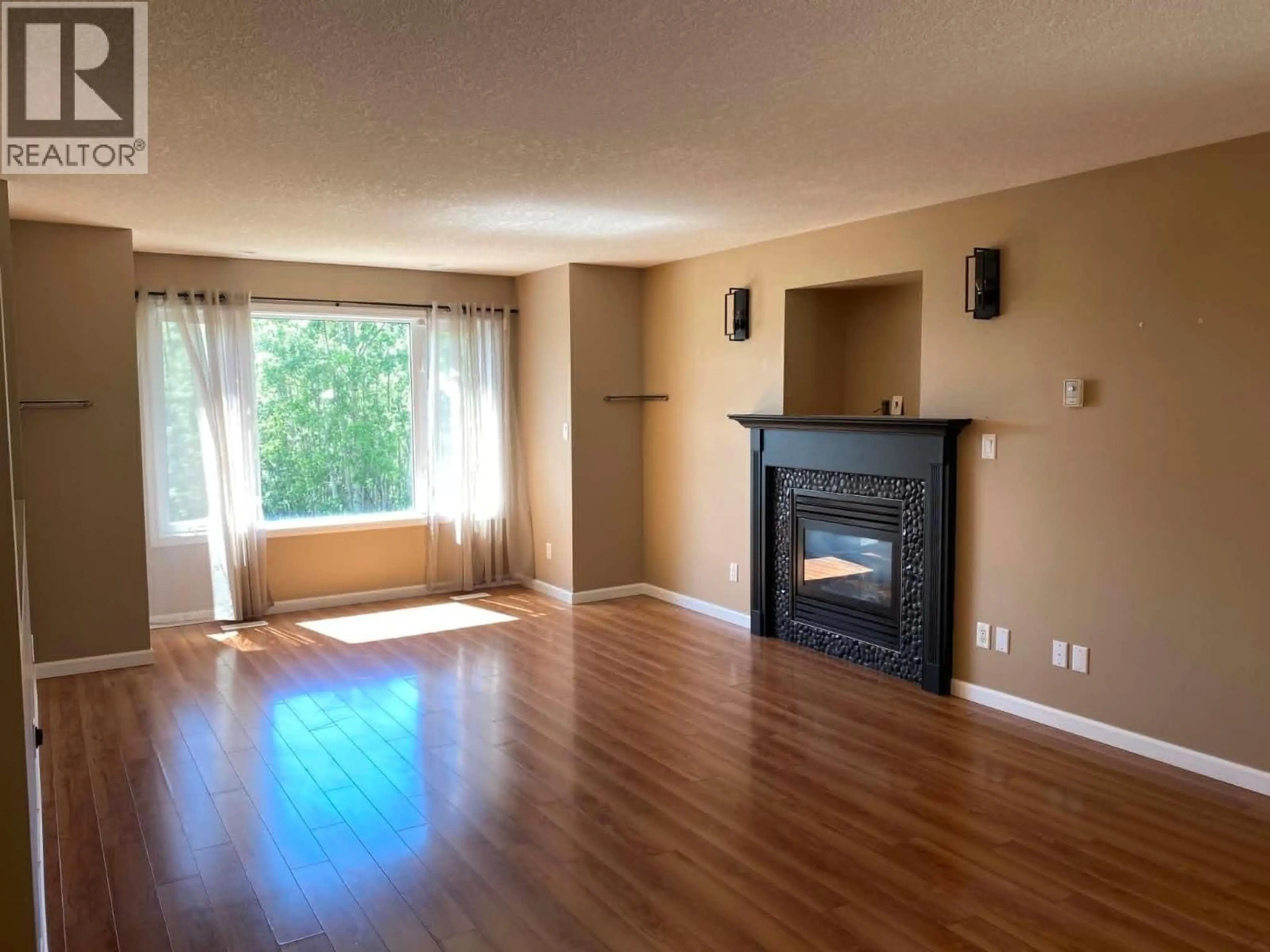 A pic of a room for 5404 HILLSIDE AVENUE, Chetwynd British Columbia V0C1J0