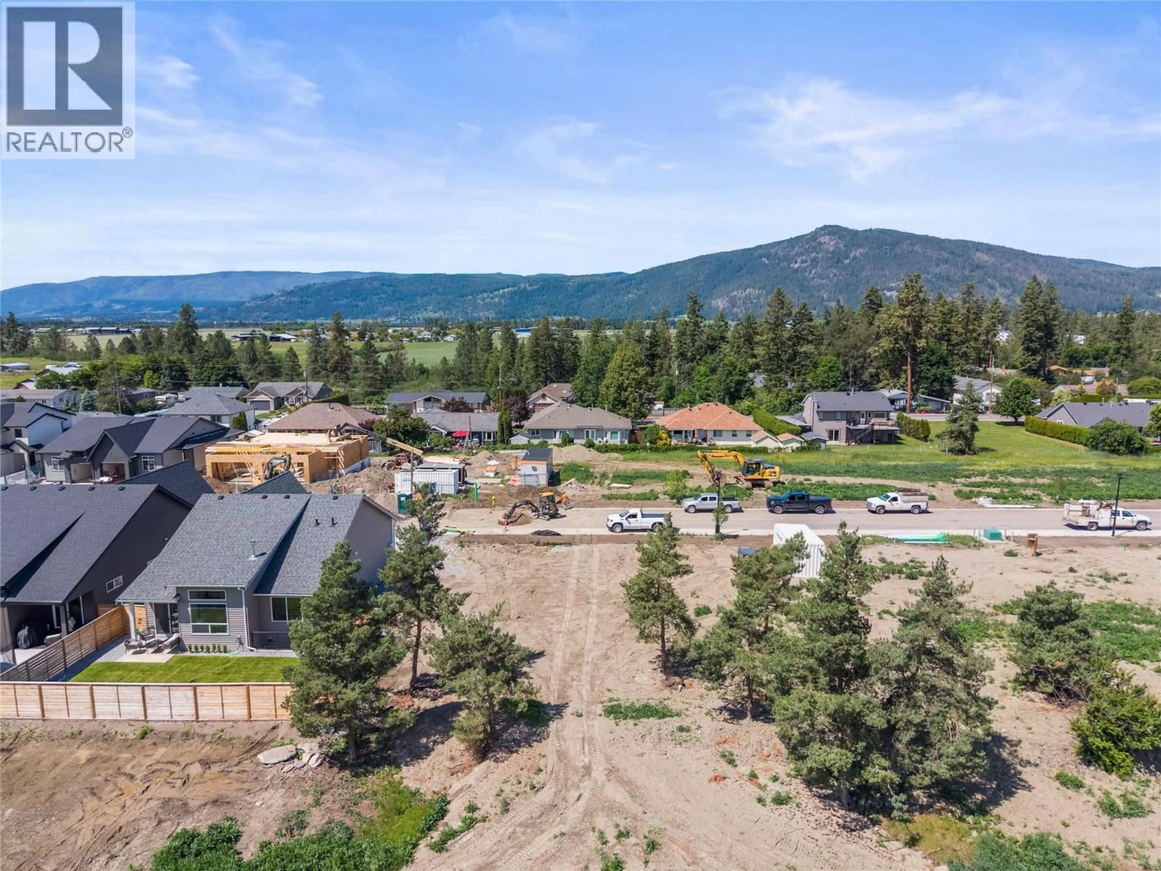 A pic from outside/outdoor area/front of a property/back of a property/a pic from drone, mountain view for BRADLEY DRIVE, Armstrong British Columbia V4Y0Y4