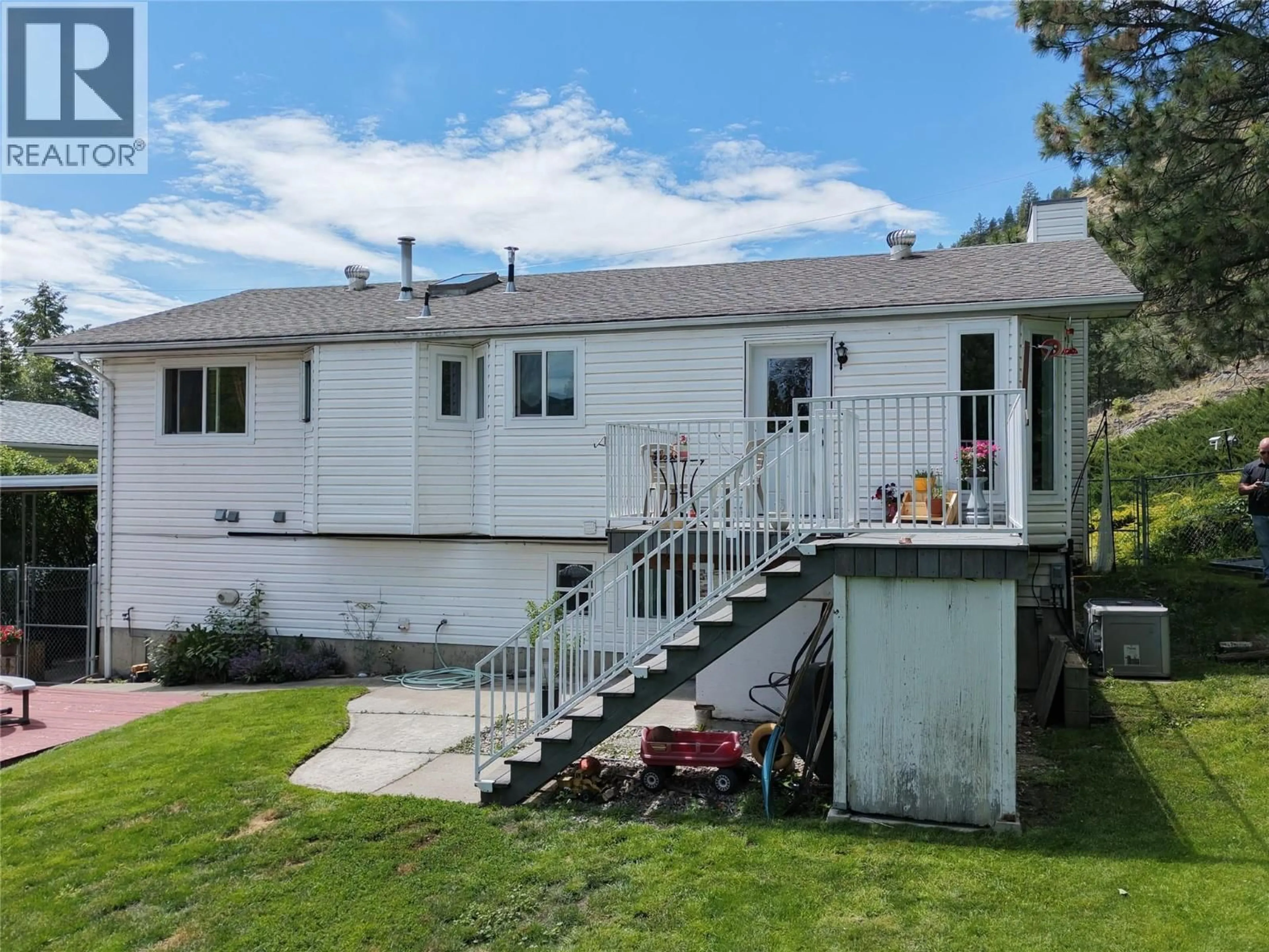 A pic from outside/outdoor area/front of a property/back of a property/a pic from drone, unknown for 6846 GALENA AVENUE, Grand Forks British Columbia V0H1H2