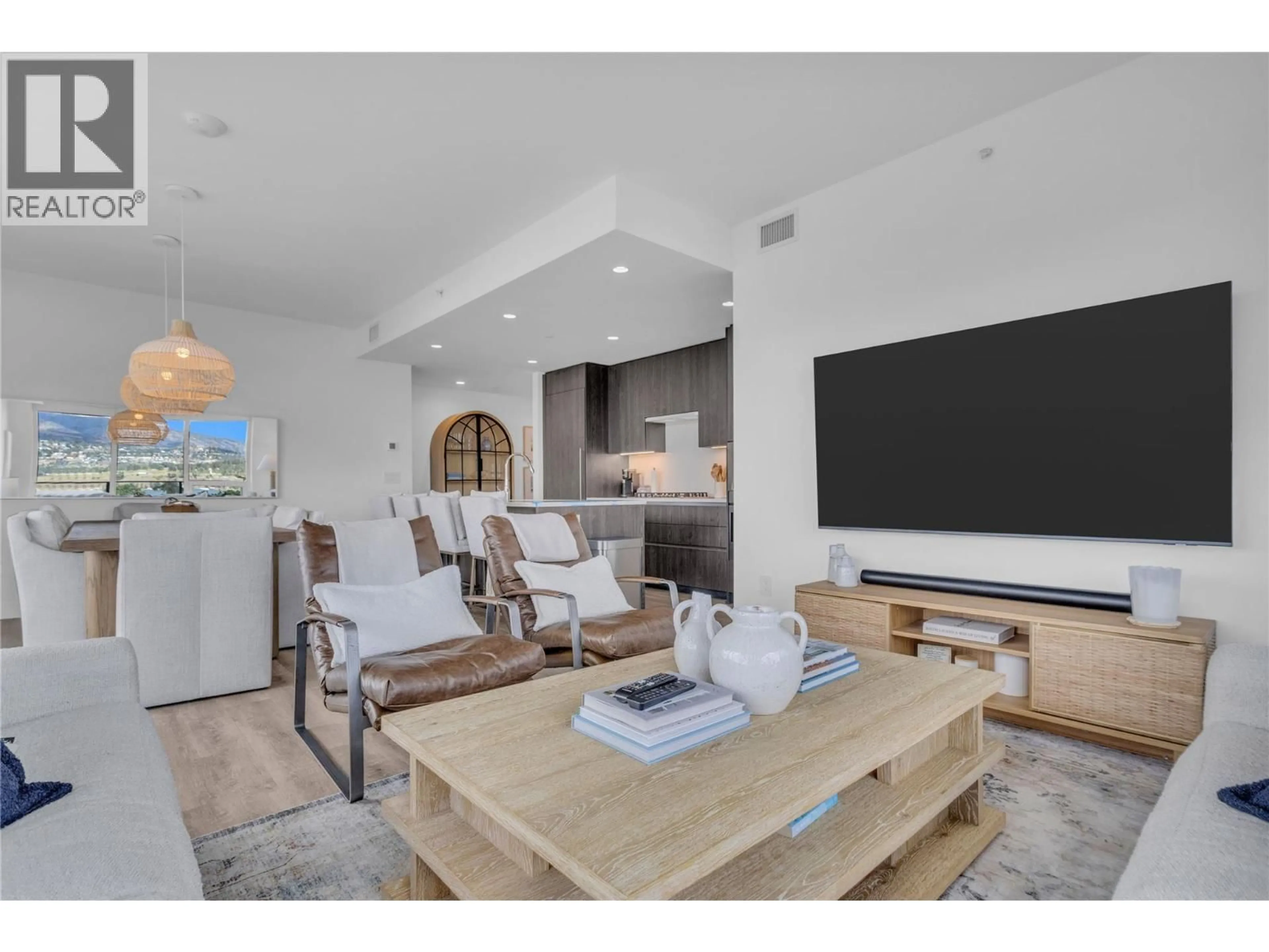 Unknown for 808 - 238 LEON AVENUE, Kelowna British Columbia V1Y0N6