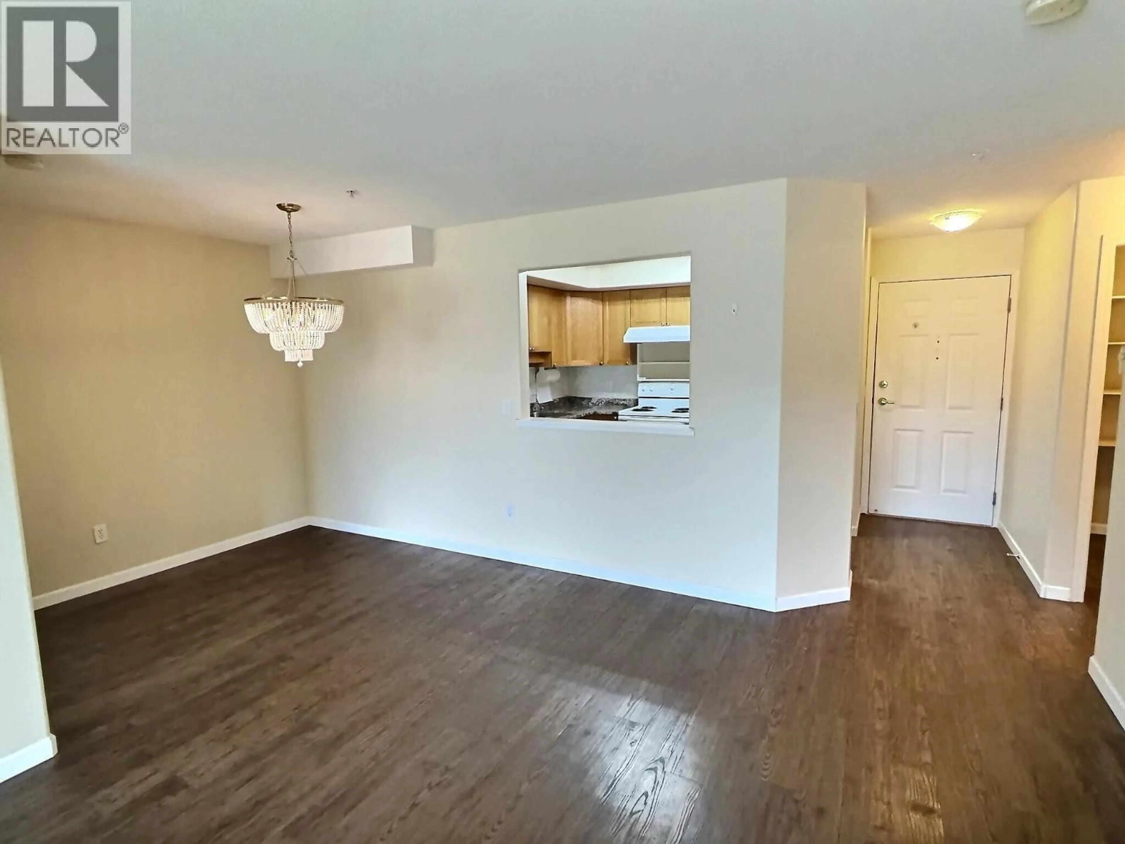 A pic of a room for 214 - 860 NICOLANI DRIVE, Kamloops British Columbia V2B5B3