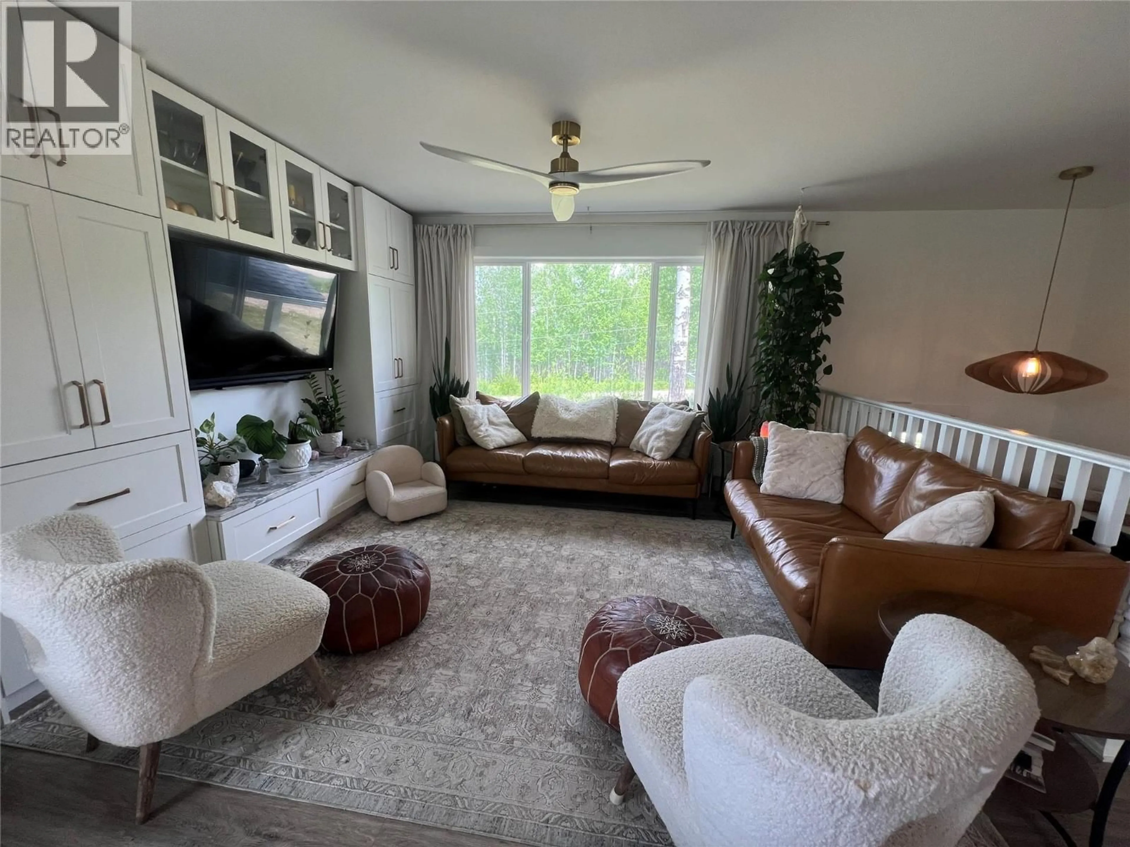 Living room with furniture, unknown for 3403 SOUTH DAWSON OTHER, Dawson Creek British Columbia V1G0C2