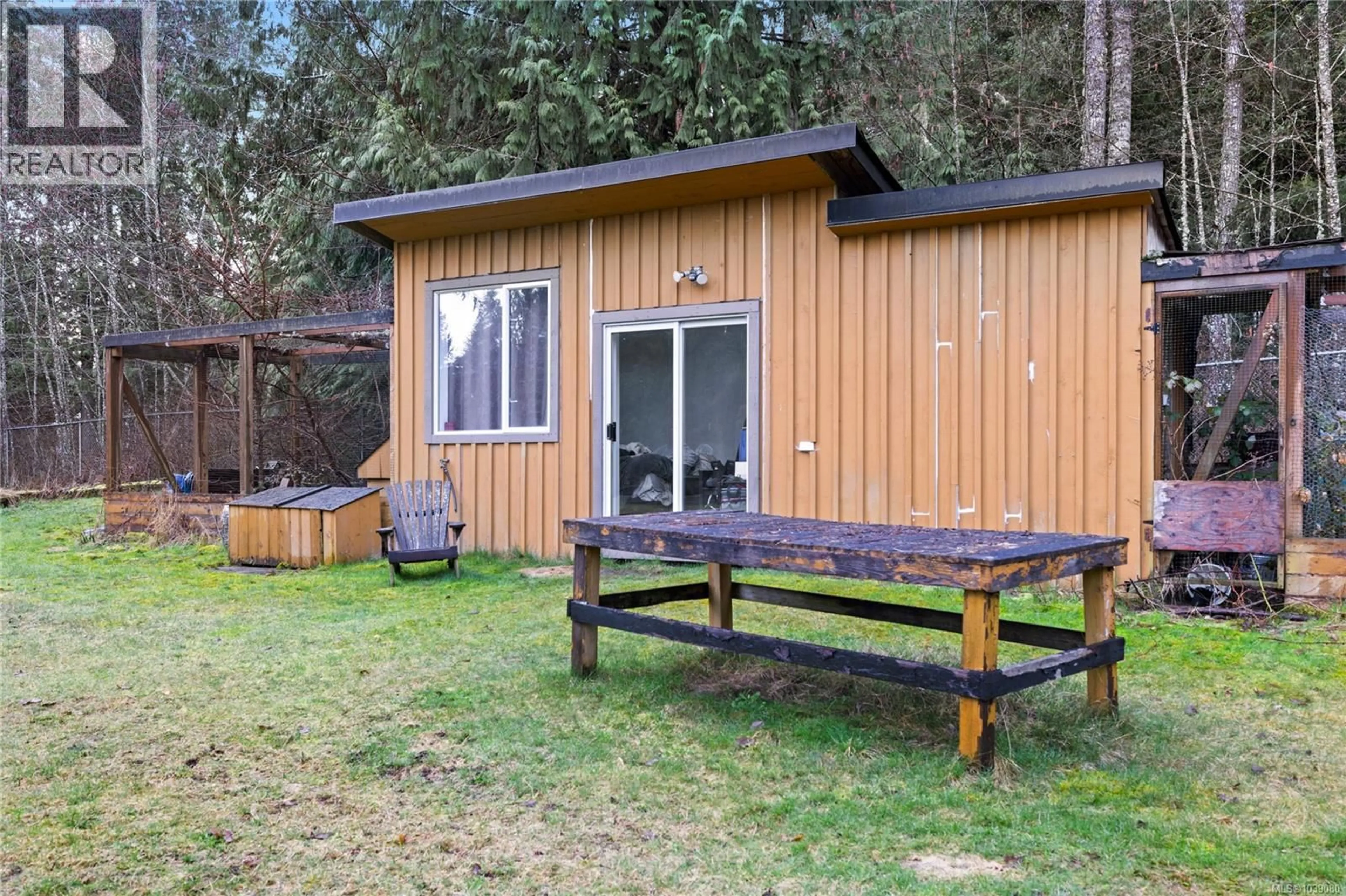 Patio, unknown for 1964/1970 ERRINGTON ROAD, Errington British Columbia V0R1V0