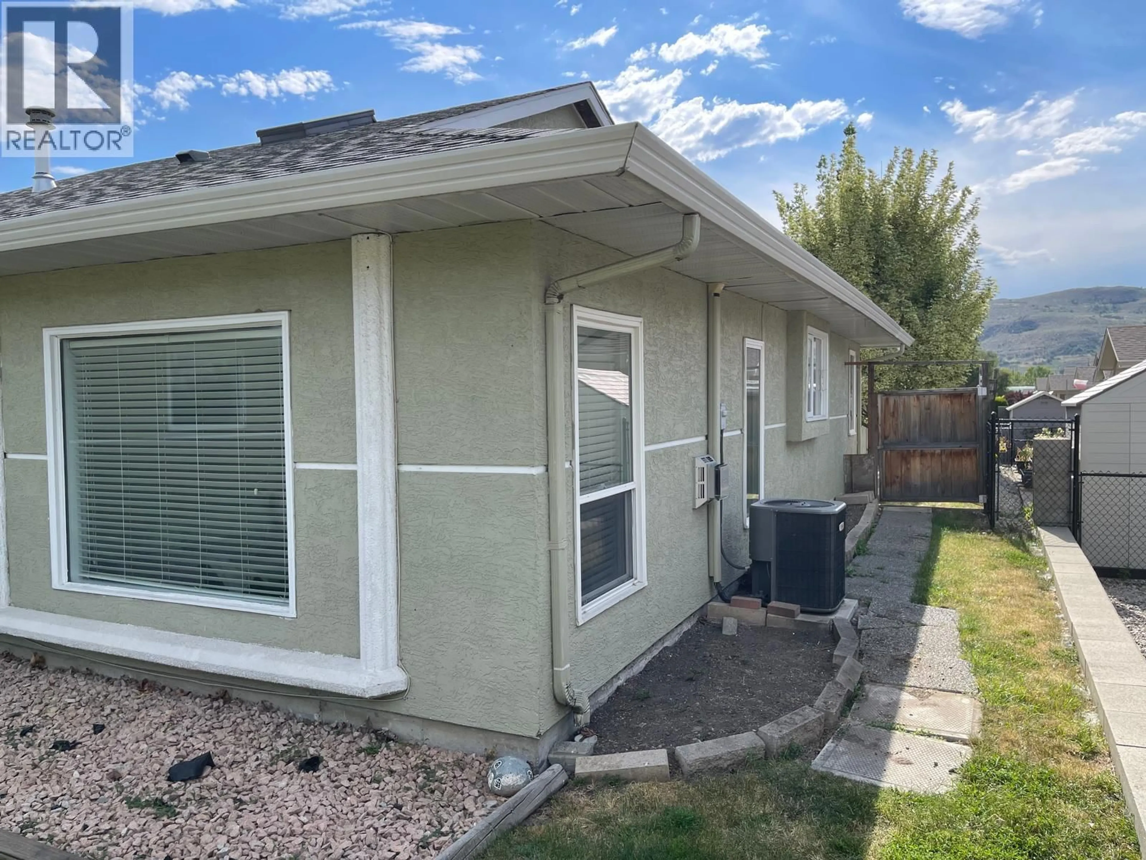 Home with vinyl exterior material, street for 5316 21 STREET, Vernon British Columbia V1T9N2