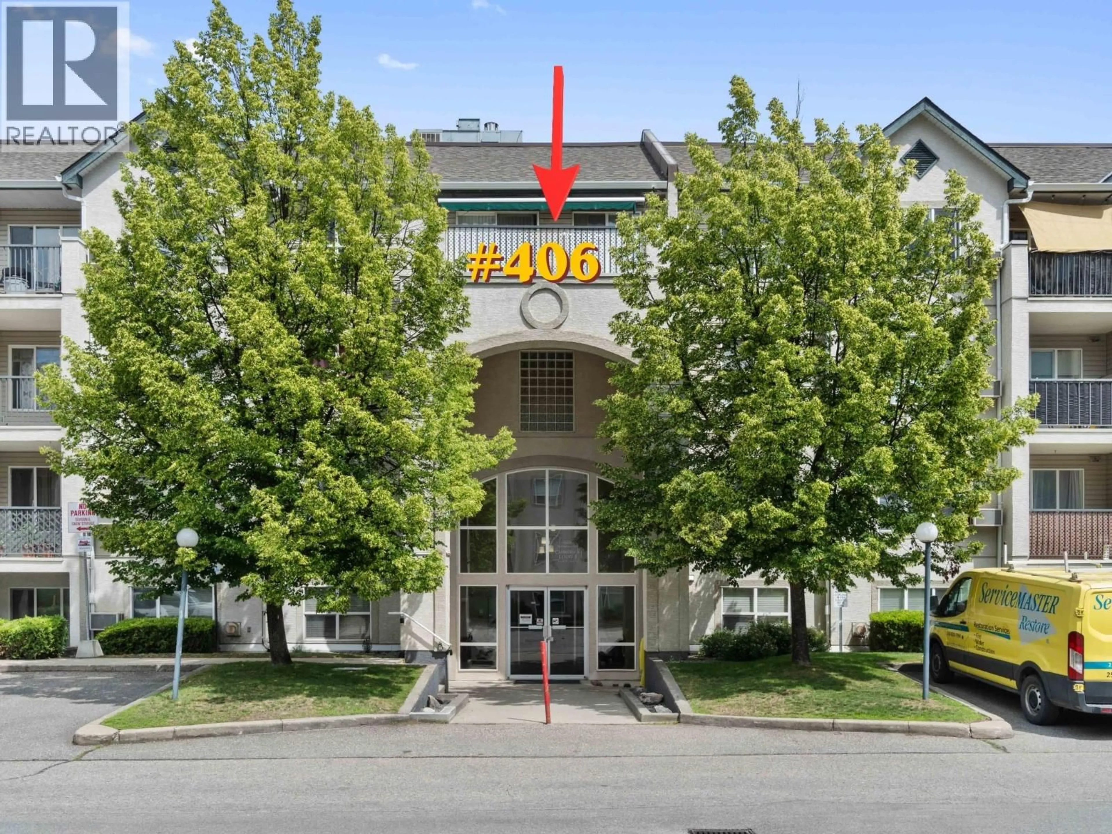 Patio, building for 406 - 640 3 STREET SOUTHWEST, Salmon Arm British Columbia V1E2R3