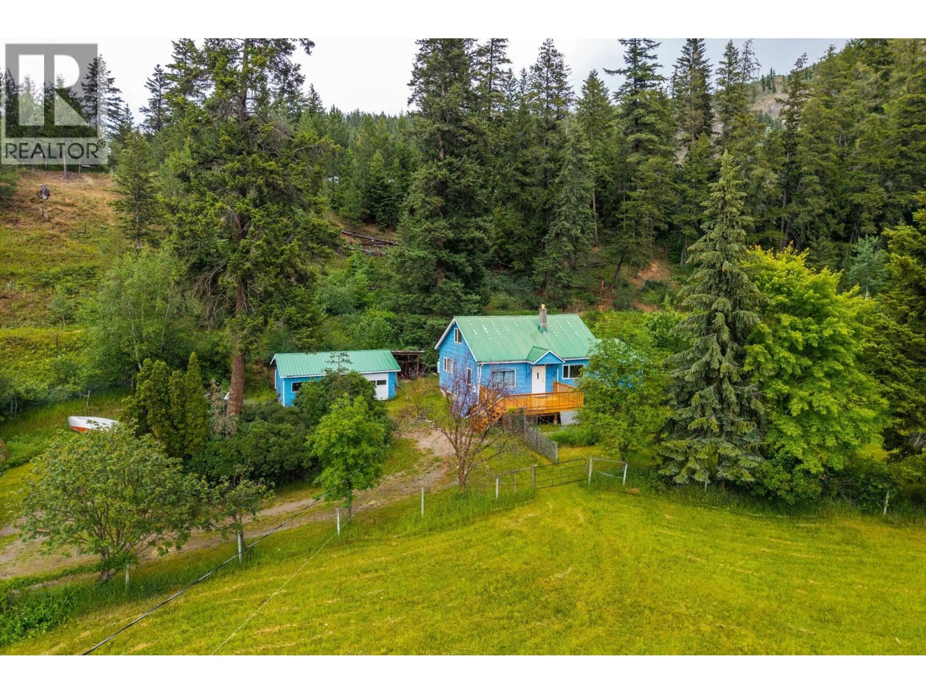 A pic from outside/outdoor area/front of a property/back of a property/a pic from drone, forest/trees view for 4392 BARRIERE TOWN ROAD, Barriere British Columbia V0E1E0