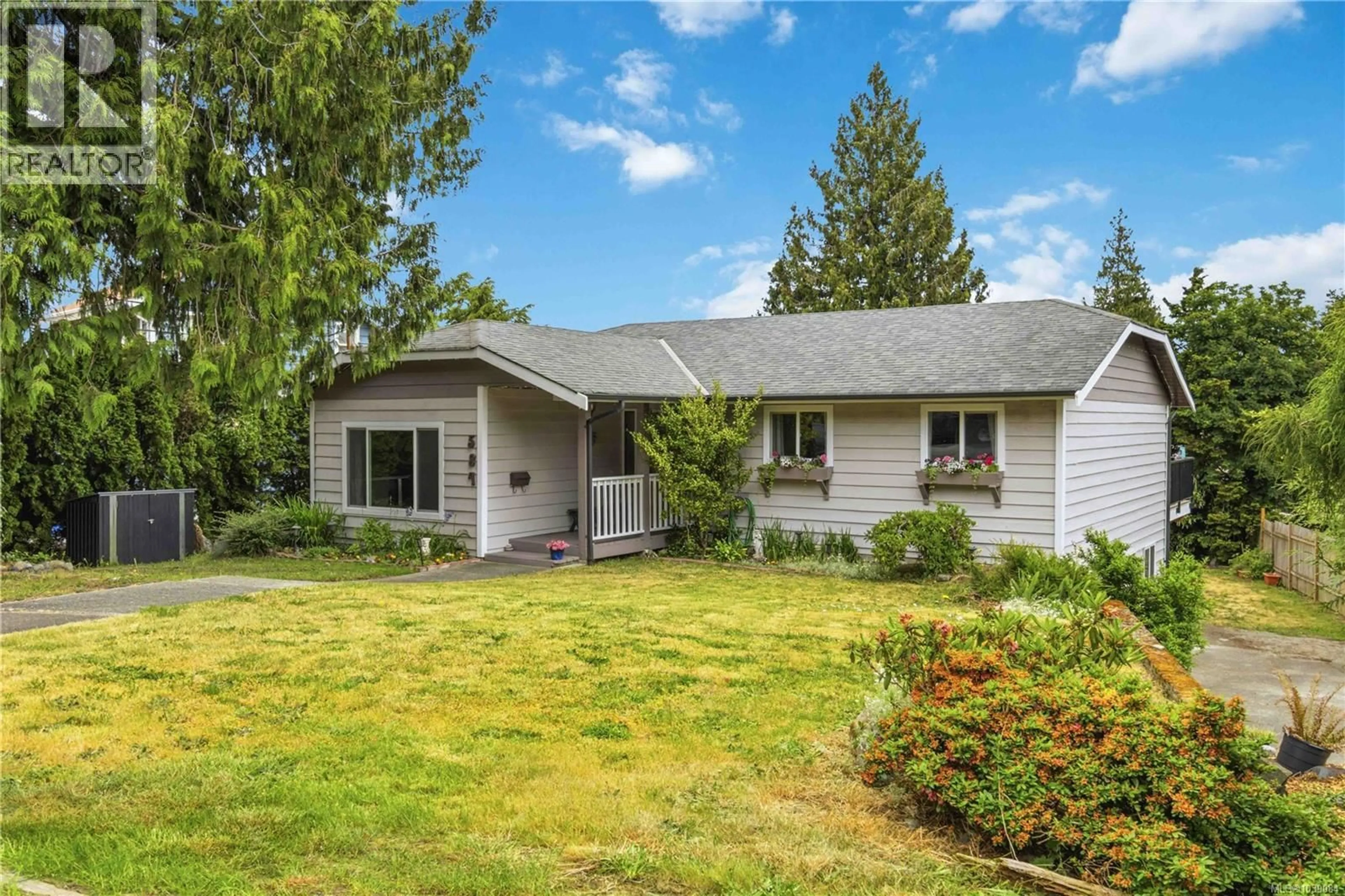 Home with vinyl exterior material, street for 584 STORNOWAY DRIVE, Colwood British Columbia V9C3J8