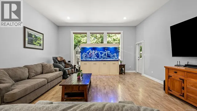 2901 SWANSON STREET, Courtenay 5