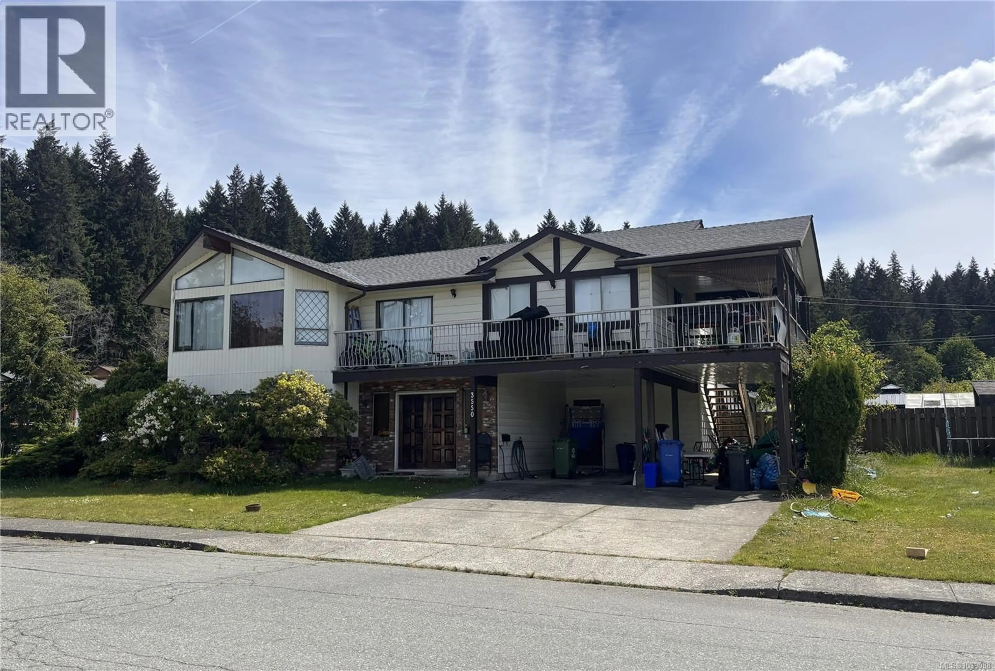 A pic from outside/outdoor area/front of a property/back of a property/a pic from drone, street for 3550 CHINA CREEK ROAD, Port Alberni British Columbia V9Y7V4