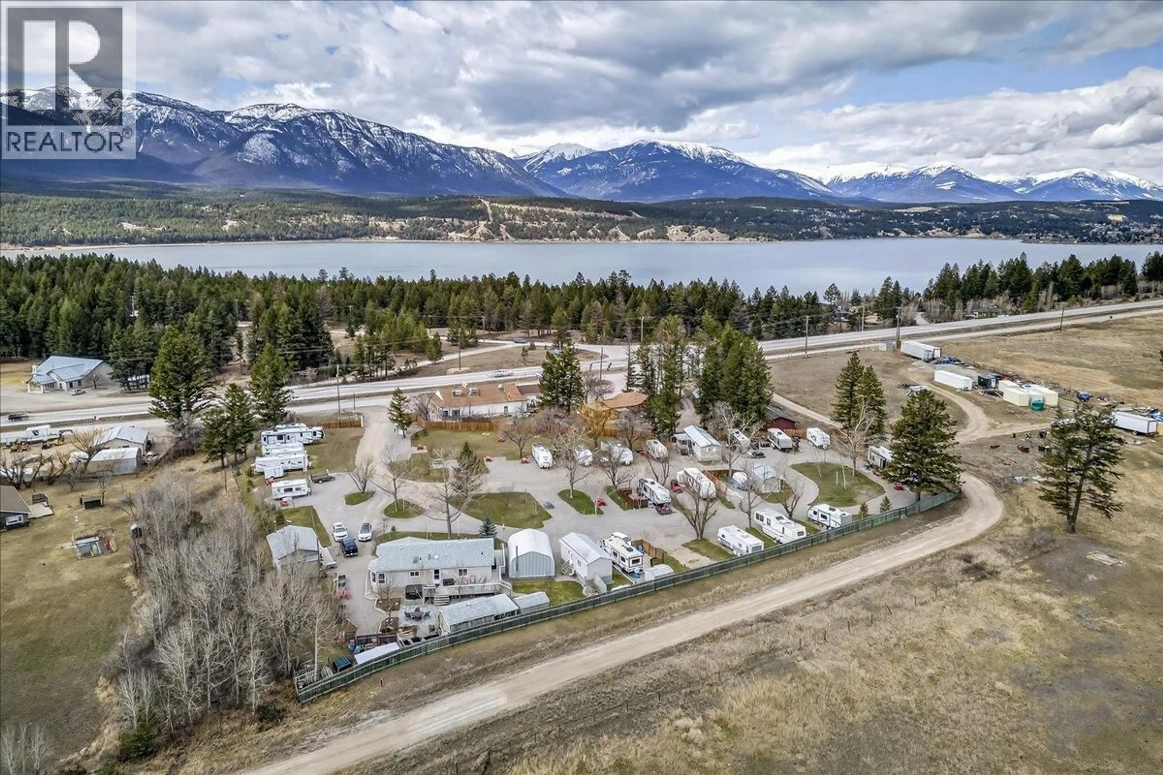 A pic from outside/outdoor area/front of a property/back of a property/a pic from drone, mountain view for 1474 93 95 HIGHWAY, Windermere British Columbia V0B2L1