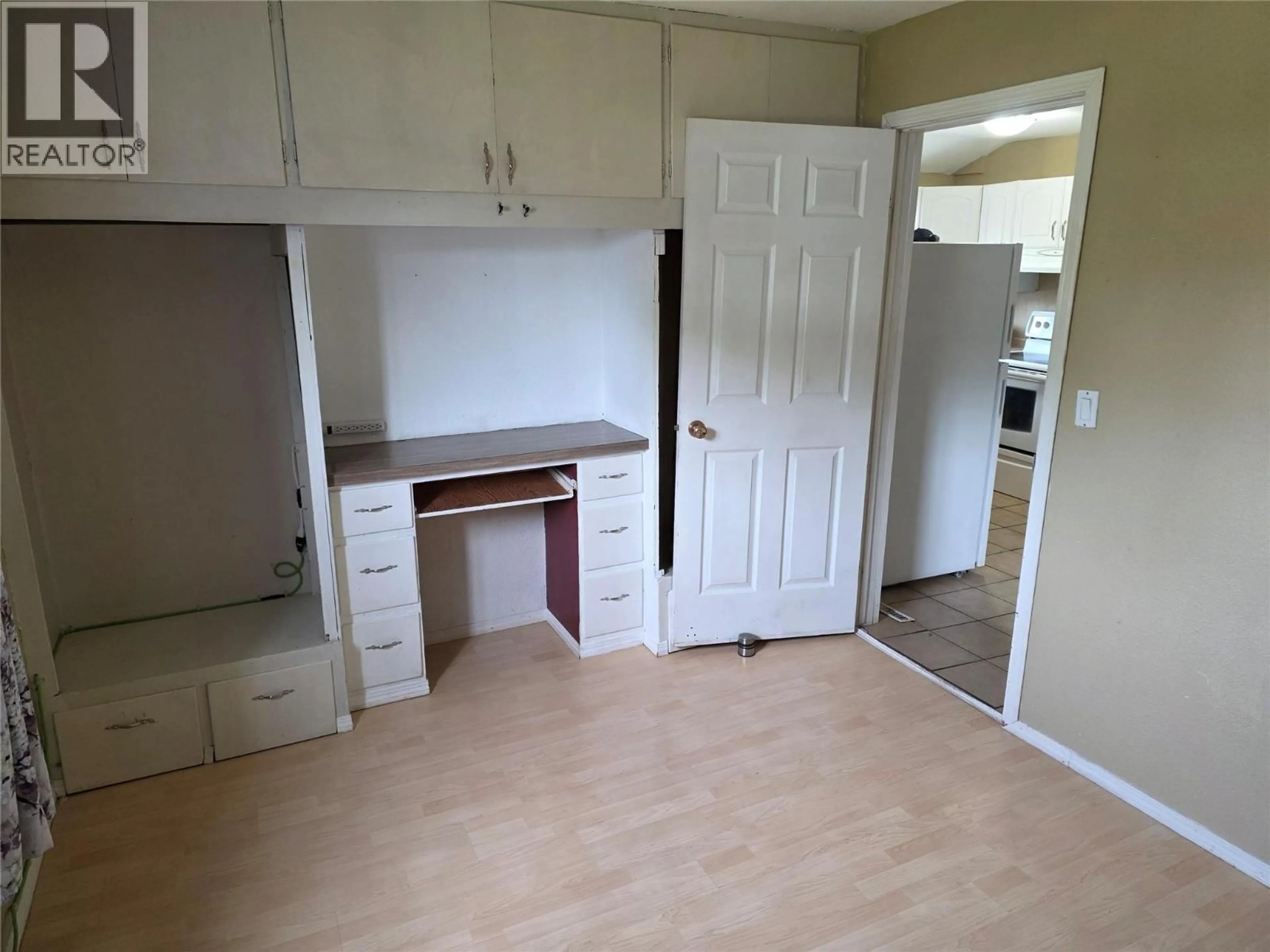 A pic of a room for 700 99 AVENUE, Dawson Creek British Columbia V1G1T4