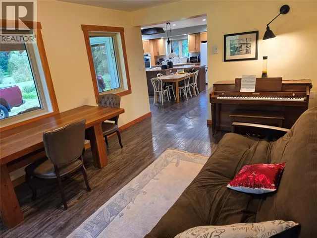 4638 6 HIGHWAY, Nelson 5