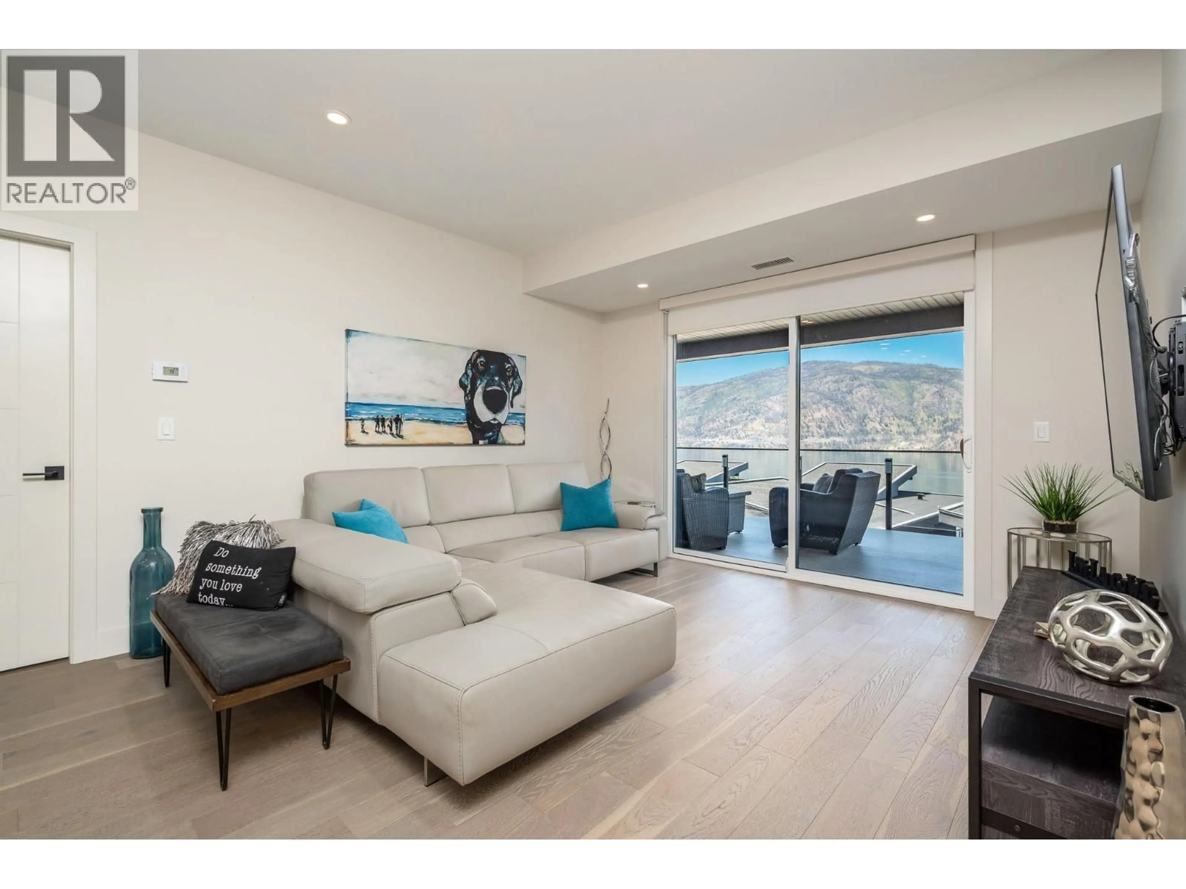 Living room with furniture, unknown for 211 - 3475 GRANITE CLOSE, Kelowna British Columbia V1V0B9