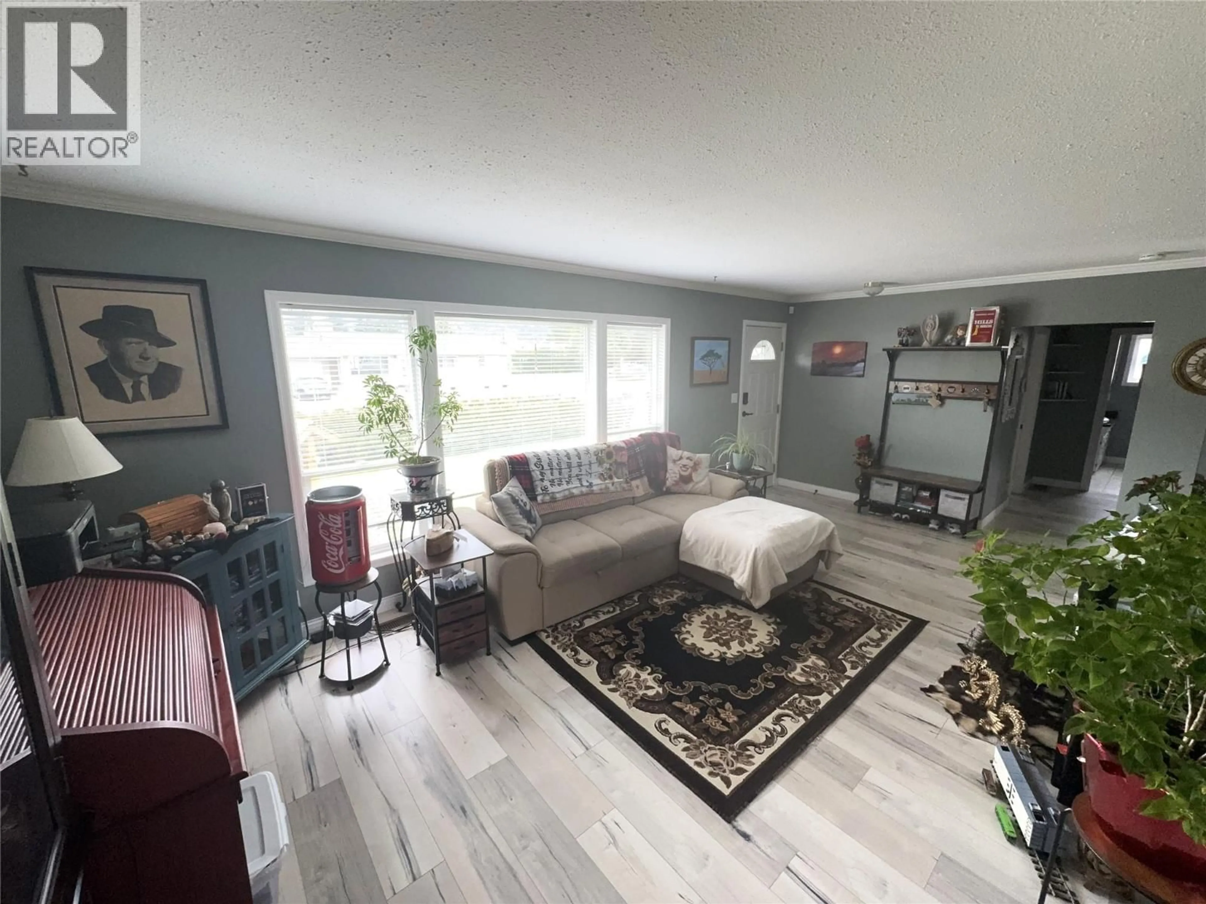 Living room with furniture, unknown for 2225 MERRITT AVENUE, Merritt British Columbia V1K1B8