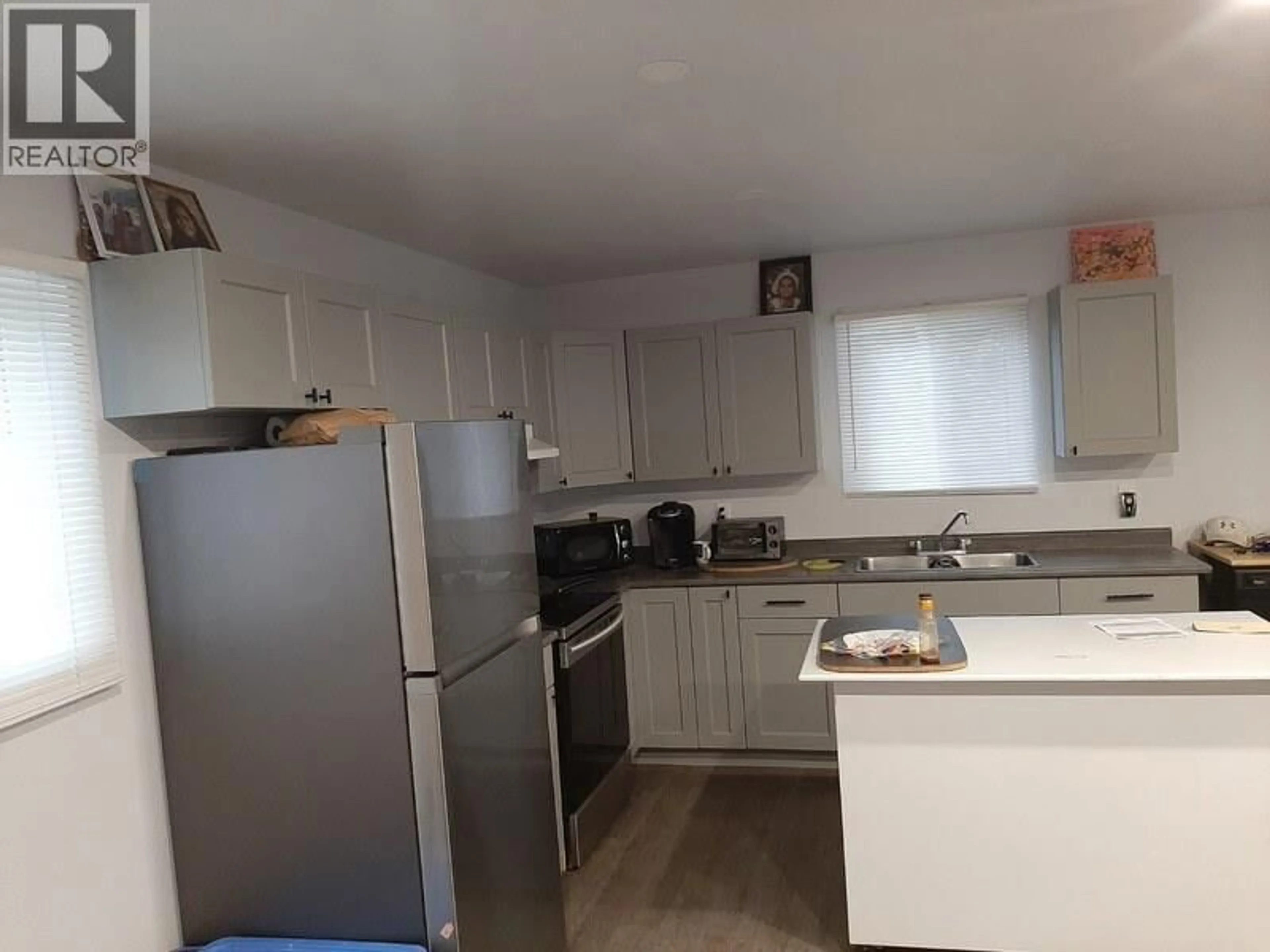 Standard kitchen, unknown for 3366 MCIVER ROAD, West Kelowna British Columbia V4T1G7