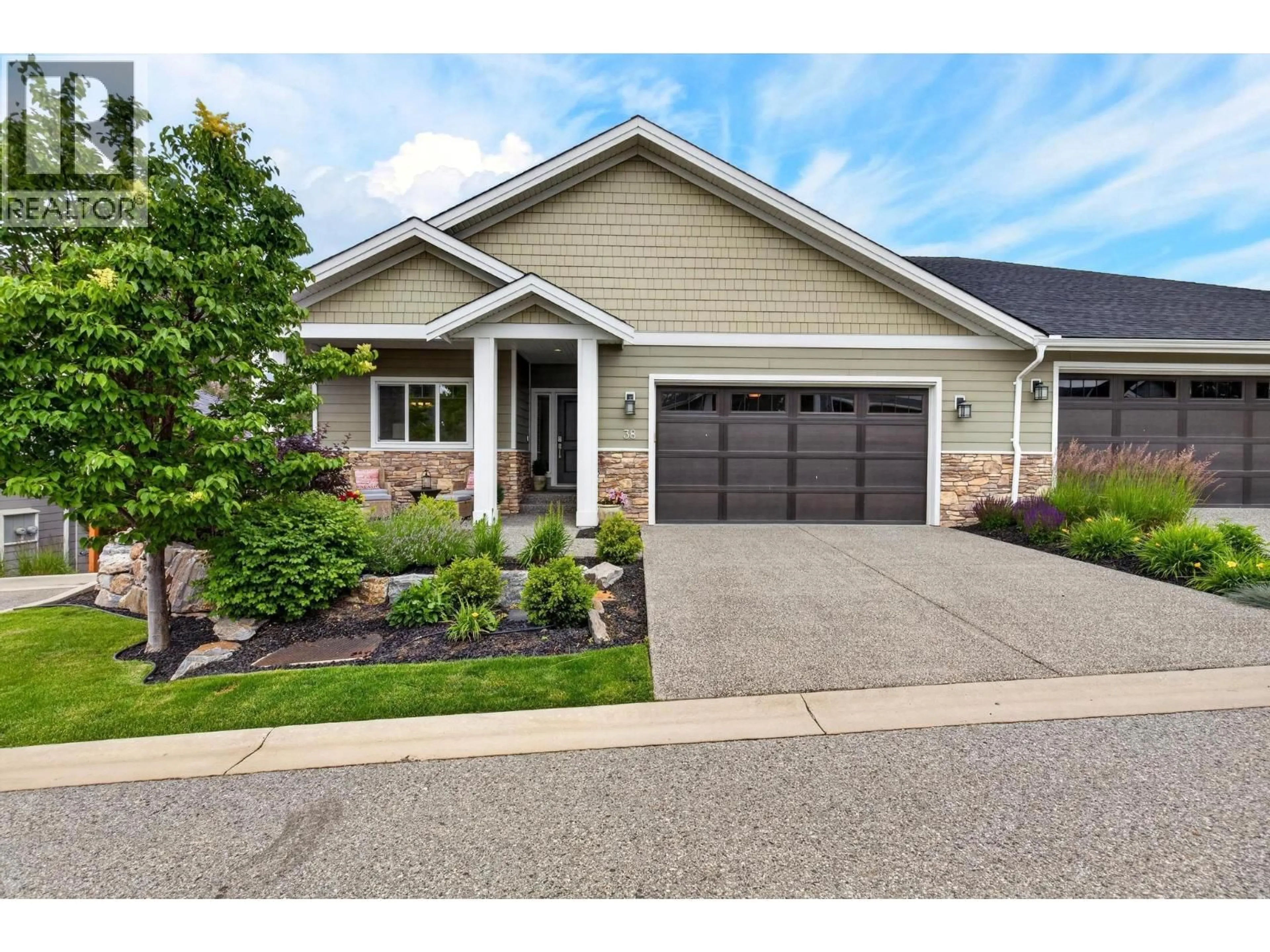 Home with brick exterior material, street for 38 - 1450 UNION ROAD, Kelowna British Columbia V1V3E1