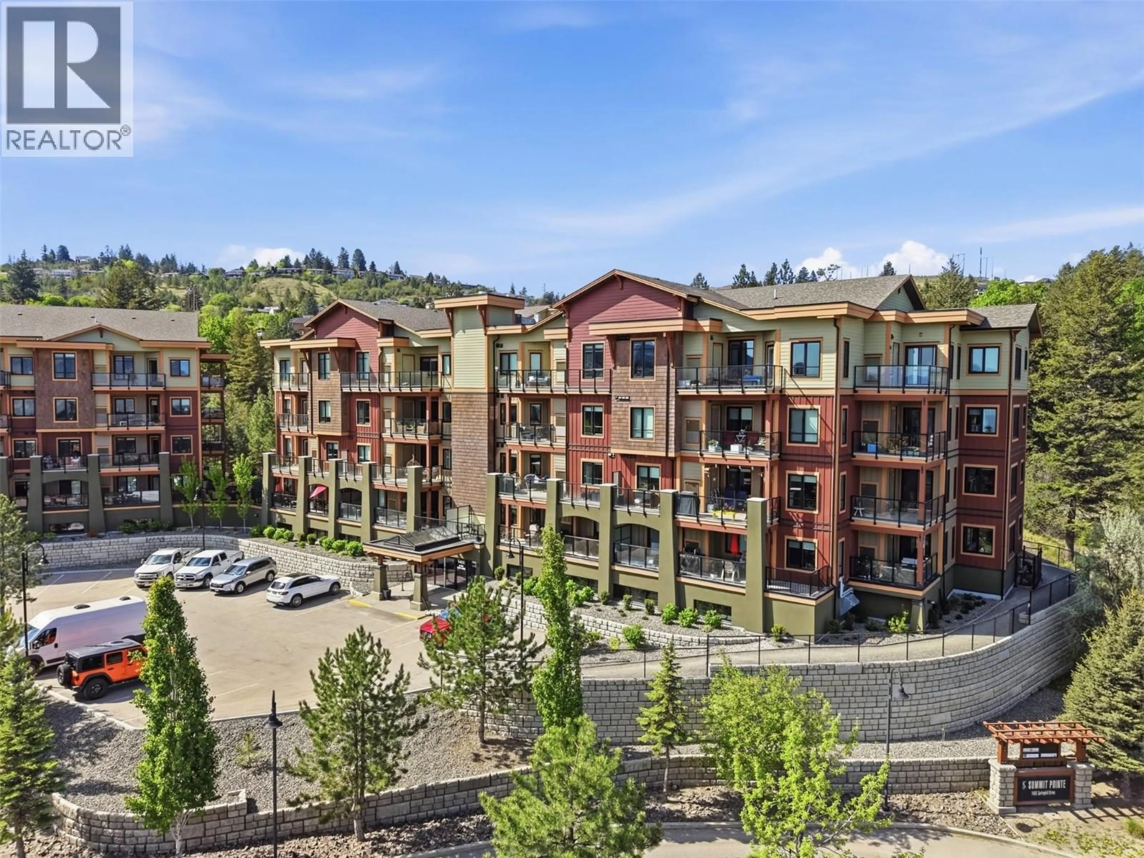 A pic from outside/outdoor area/front of a property/back of a property/a pic from drone, mountain view for 3407 - 1405 SPRINGHILL DRIVE, Kamloops British Columbia V2C0B4