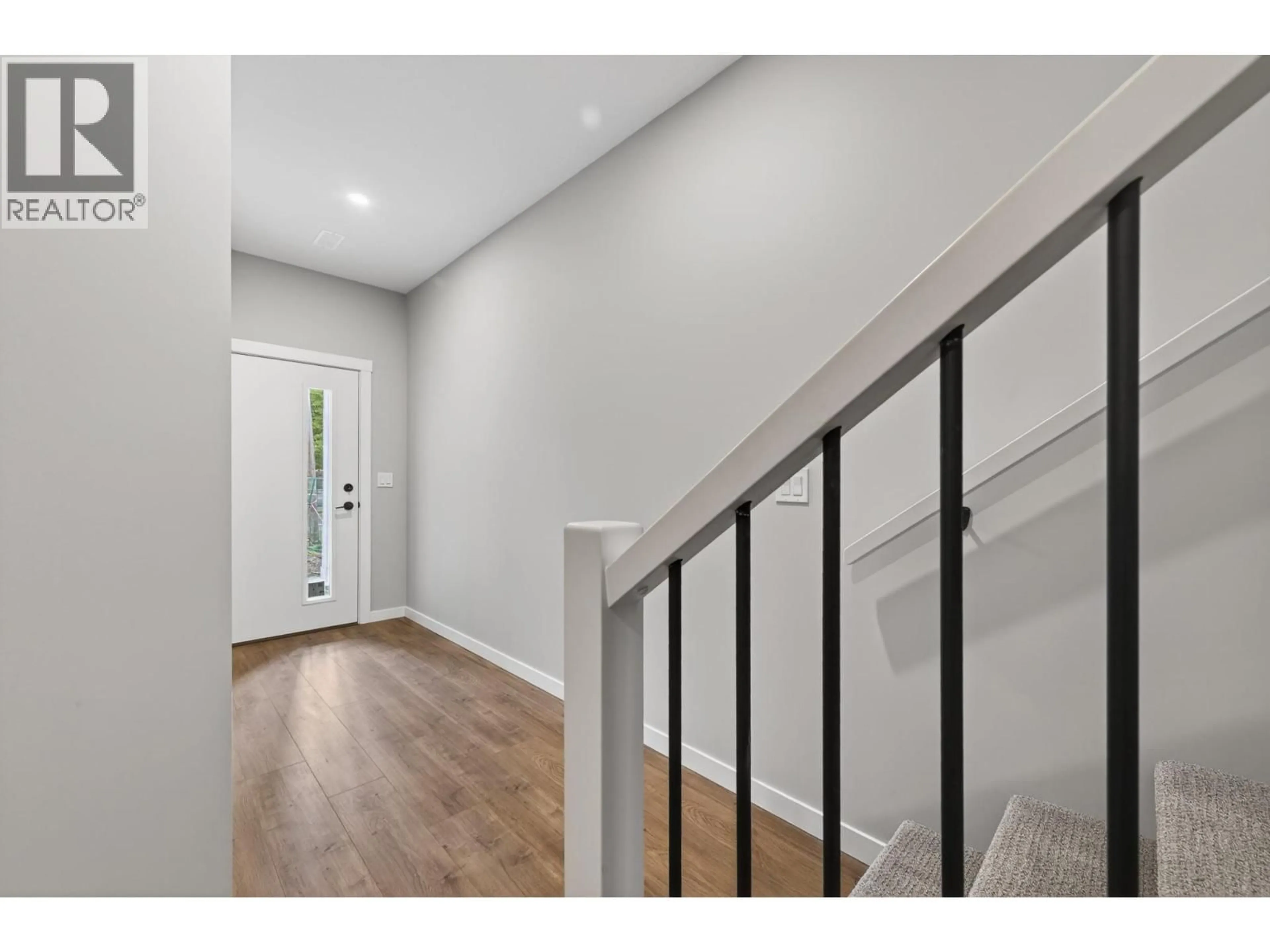 Indoor entryway for 3279 A SCHUBERT ROAD, Kamloops British Columbia V2B6Y4