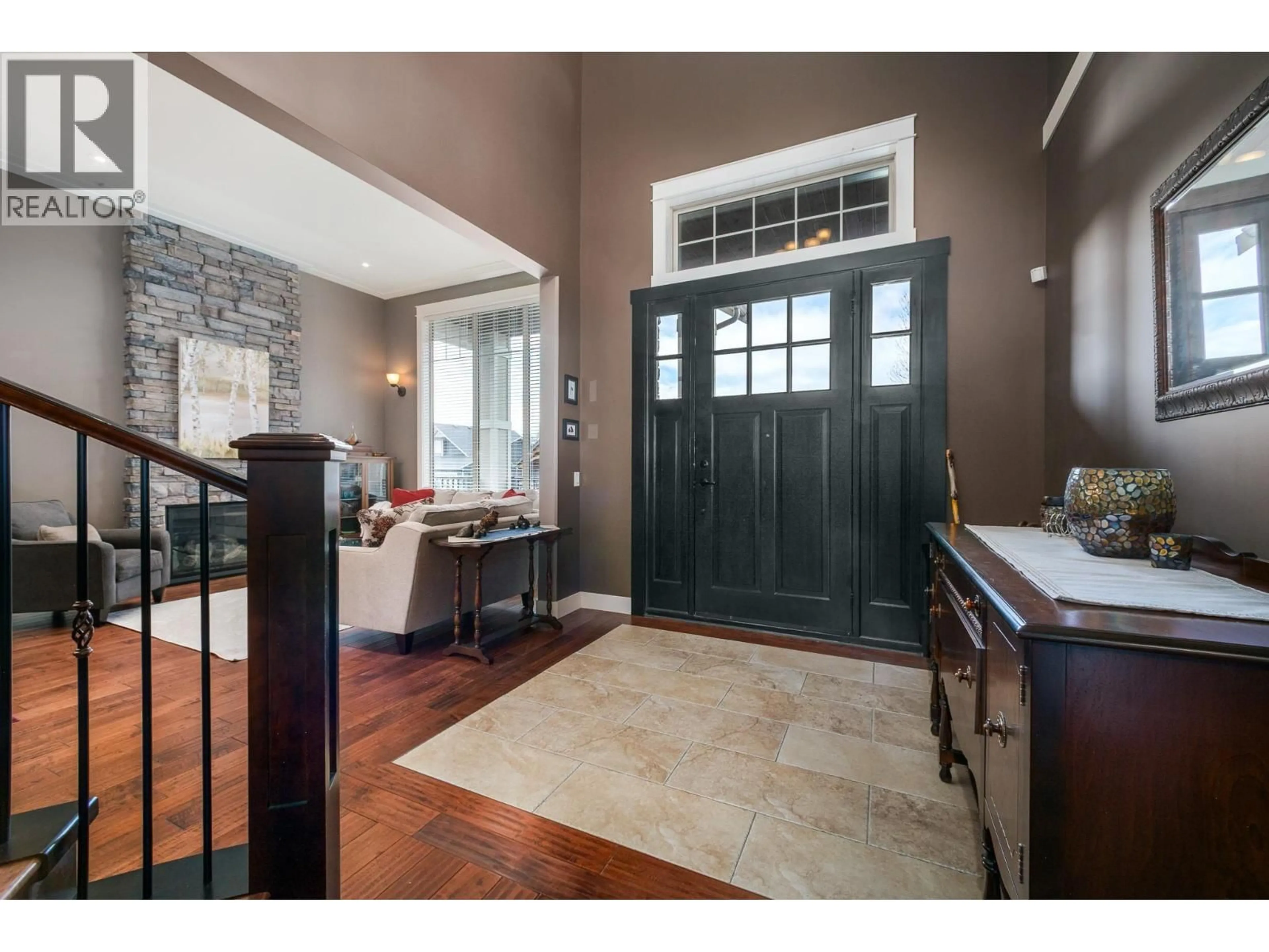 Indoor entryway for 1321 BLACK MOUNTAIN CRESCENT, Kelowna British Columbia V1P1P7
